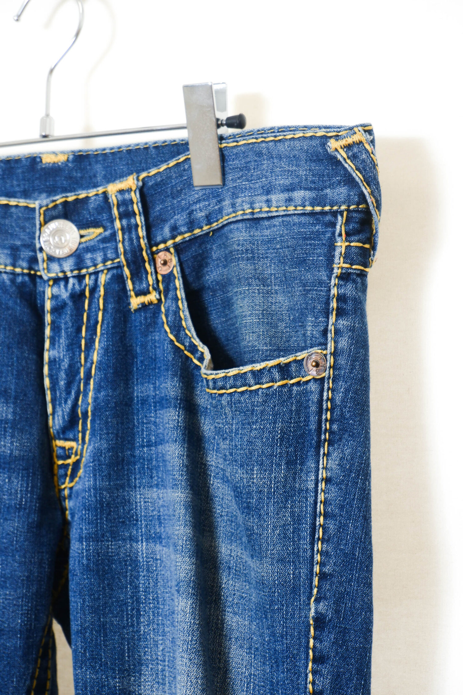 Alternative view of USED DENIM PANTS/TRUE RELIGION/W90