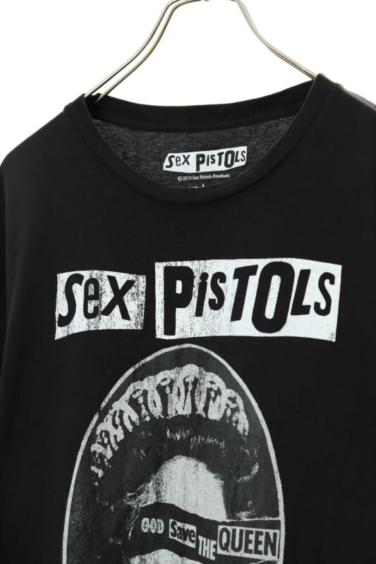 FERANTRACING/VINTAGE & USED CLOTHING