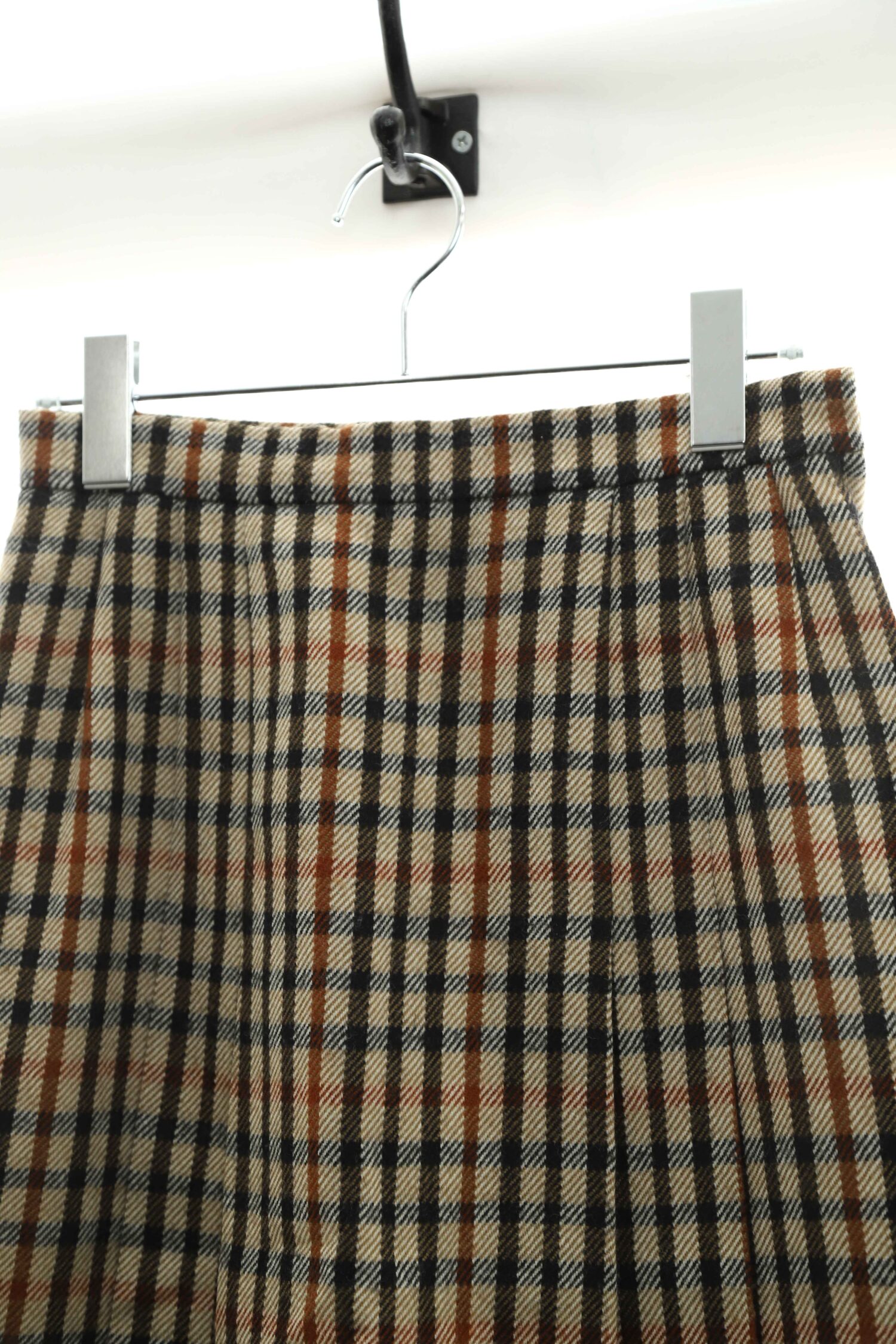Alternative view of USED CHECK SKIRT/DAKS/W63