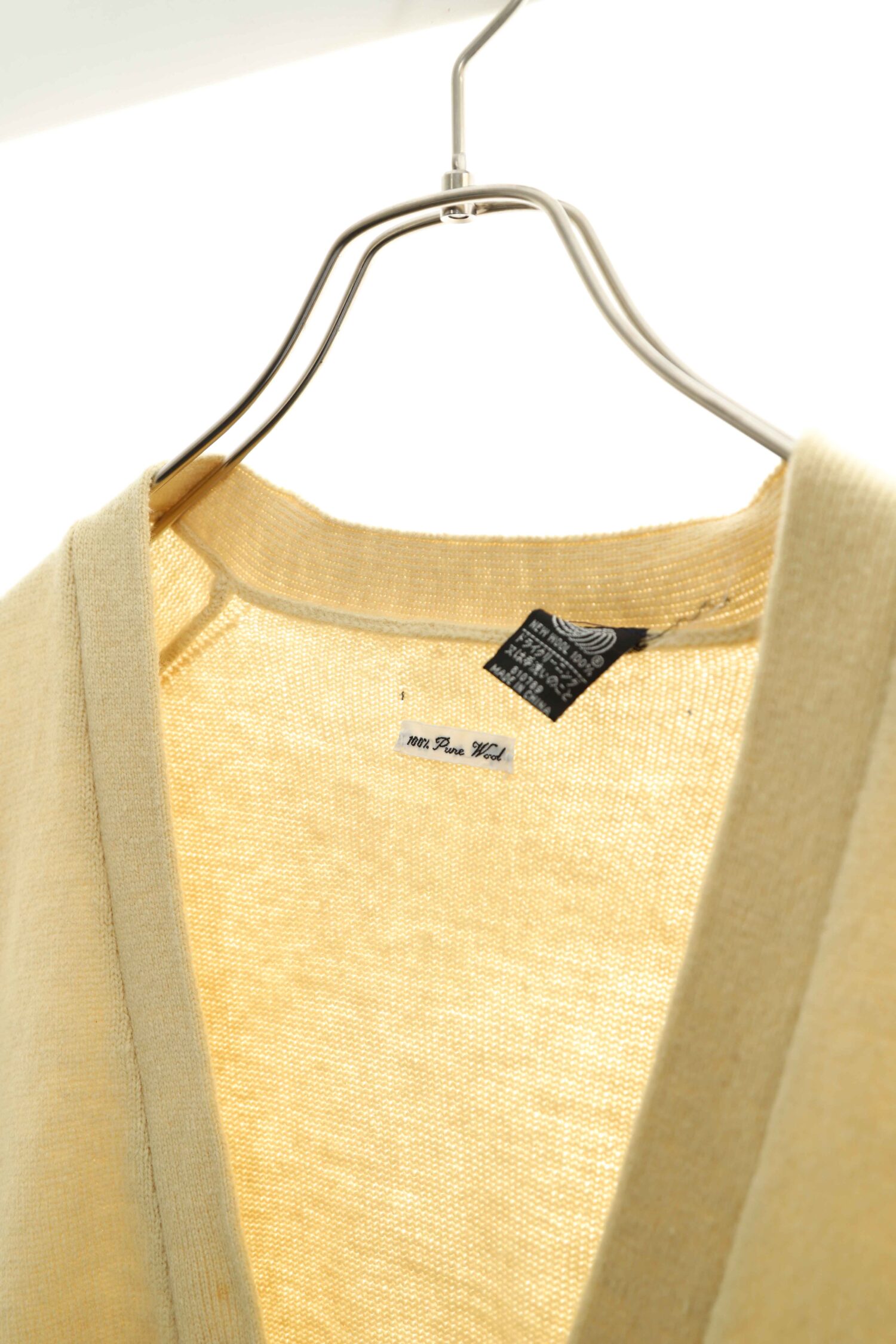 Alternative view of VINTAGE WOOL KNITTED CARDIGAN/L