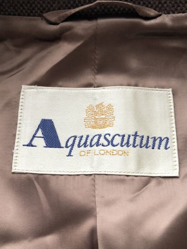 Aquascutum(アクアスキュータム)の年代別タグの特徴まとめ！ | FERANTRACING/VINTAGE & USED CLOTHING