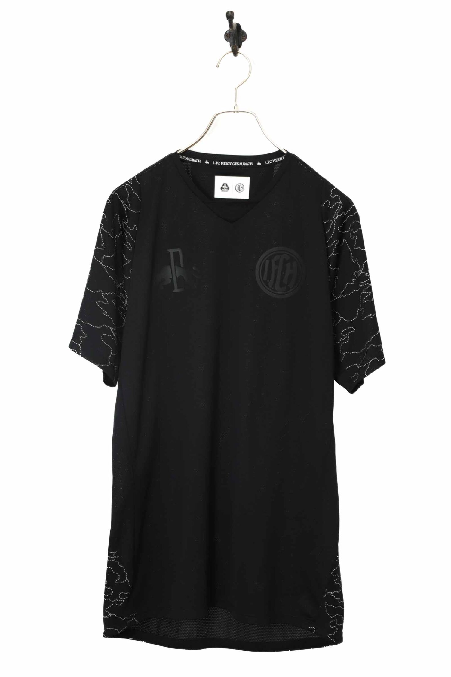 USED SOCCER GAME SHIRT/M