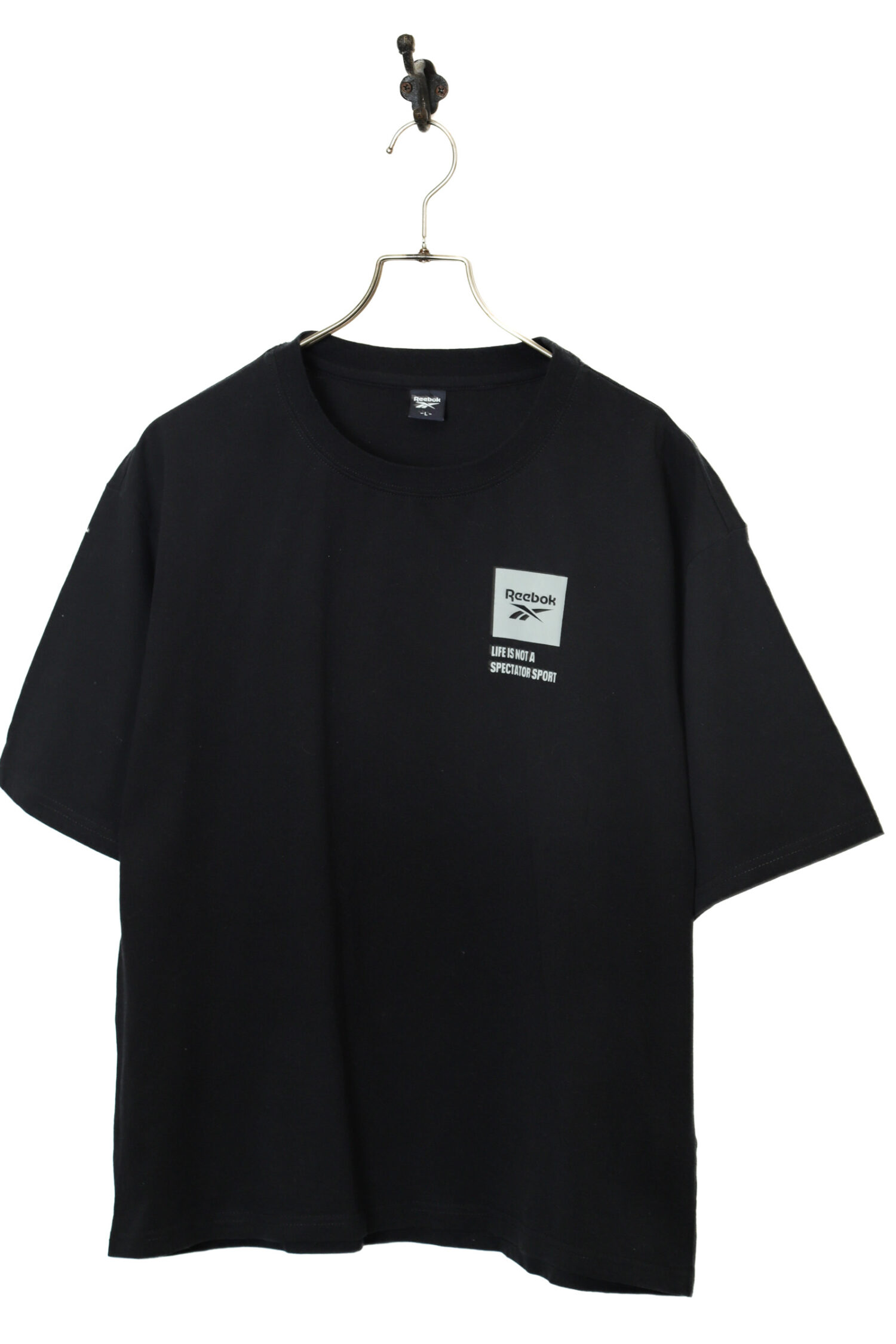 USED REEBOK T-SHIRT/L