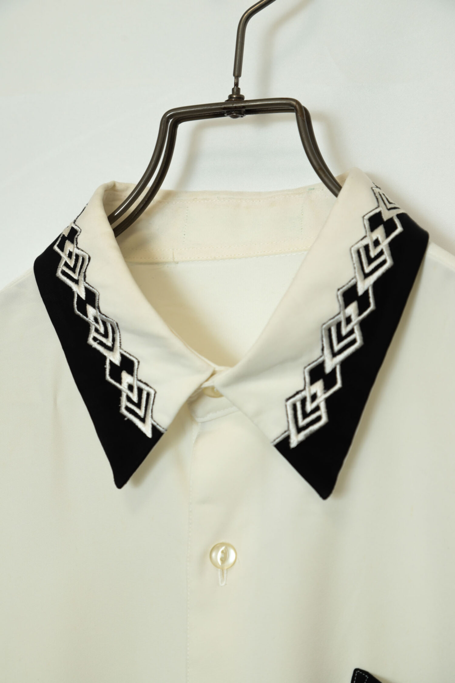 Alternative view of VINTAGE DESIGN SHIRT/L