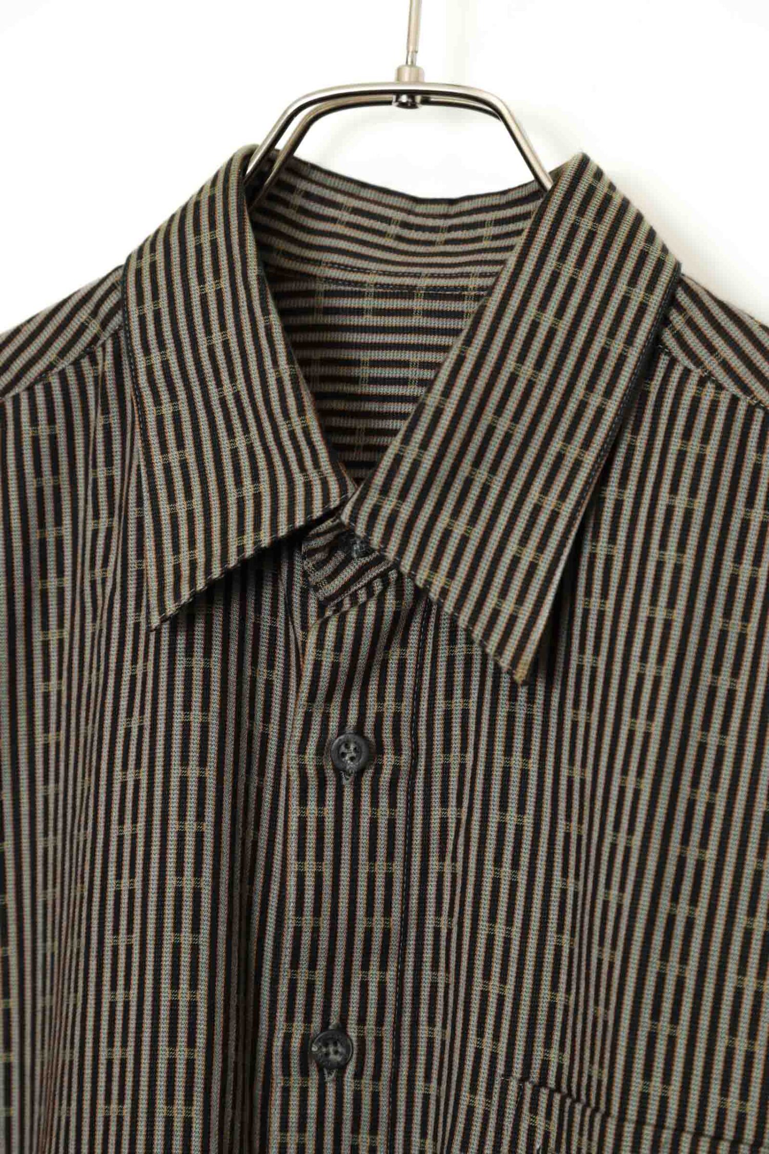 Alternative view of USED PATTERN SHIRT/L