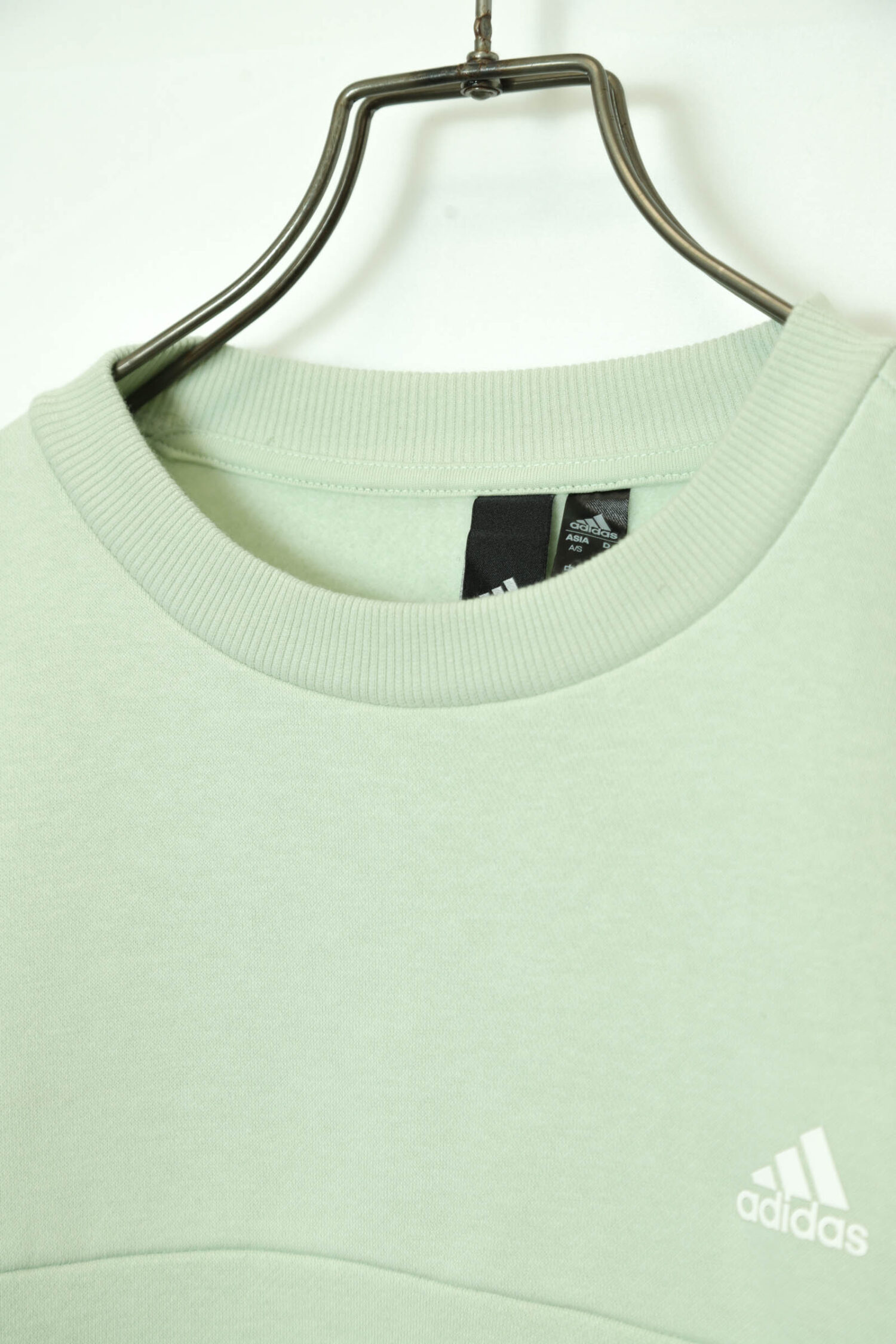 Alternative view of USED ADIDAS SWEAT SHIRT/L