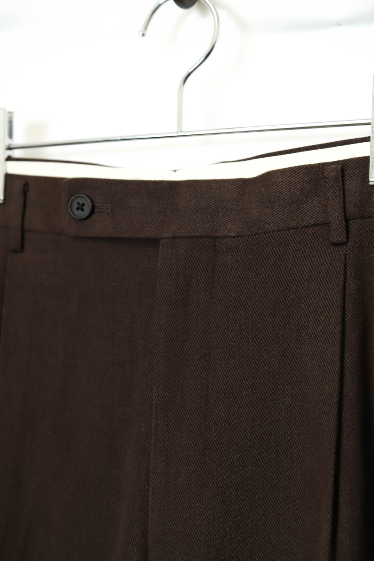 Alternative view of USED COTTON DRESS PANTS/AQUASCUTUM/W84