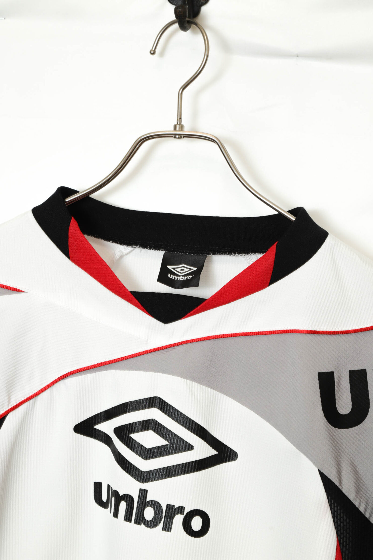 Alternative view of USED UMBRO PULL OVER/M