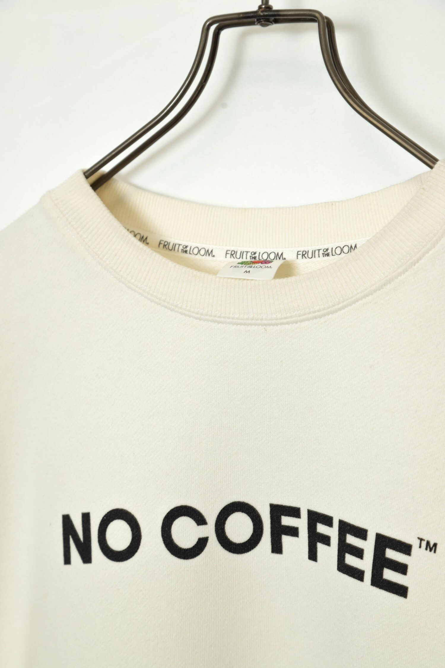 Alternative view of USED SWEAT SHIRT/FRUIT OF THE ROOM/M