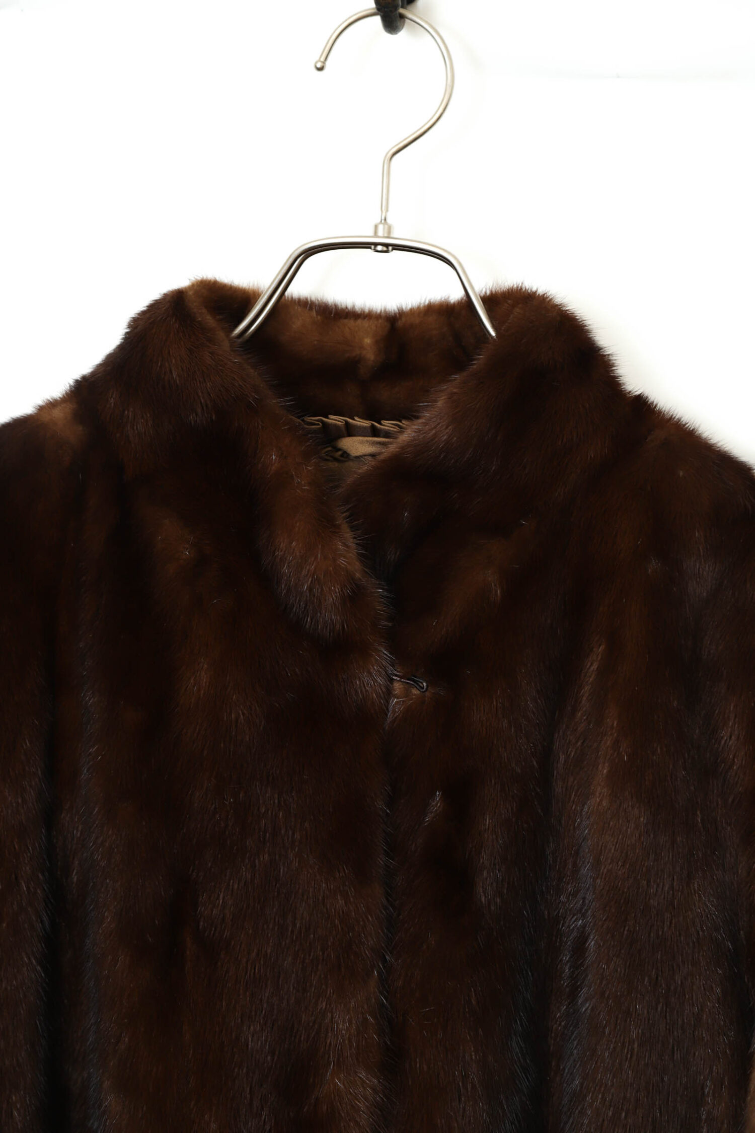 Alternative view of VINTAGE FUR COAT/M