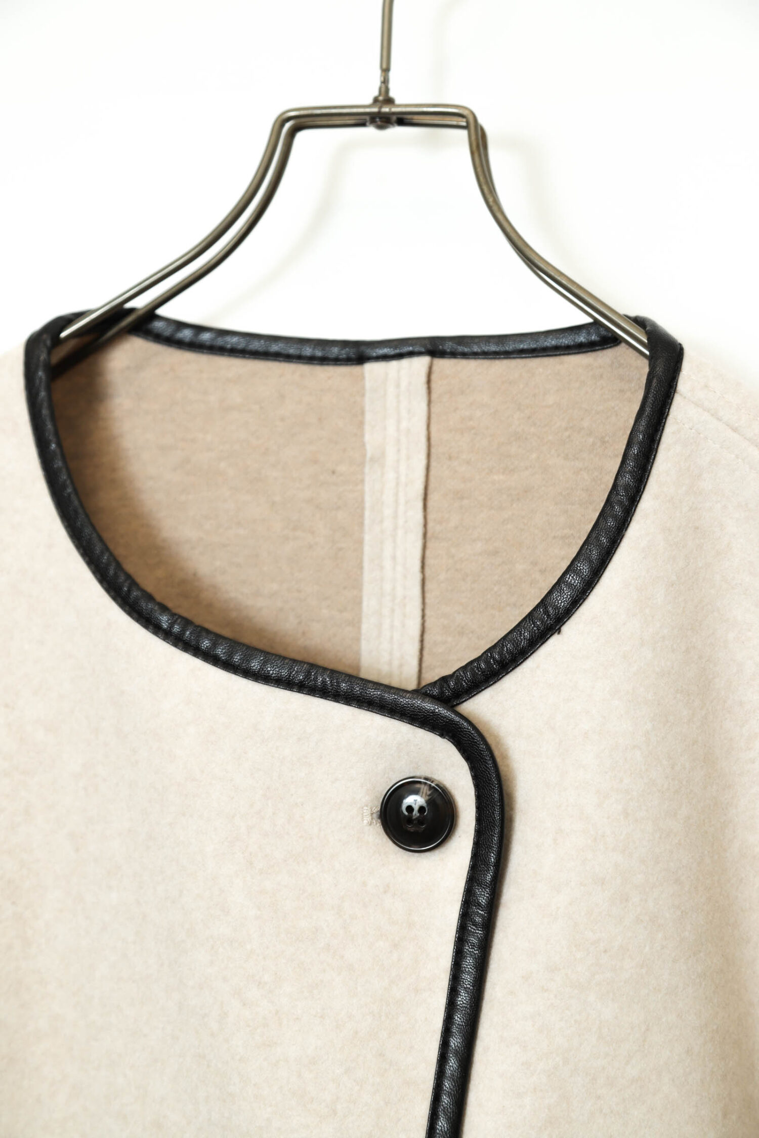 Alternative view of USED DESIGN COAT/XL