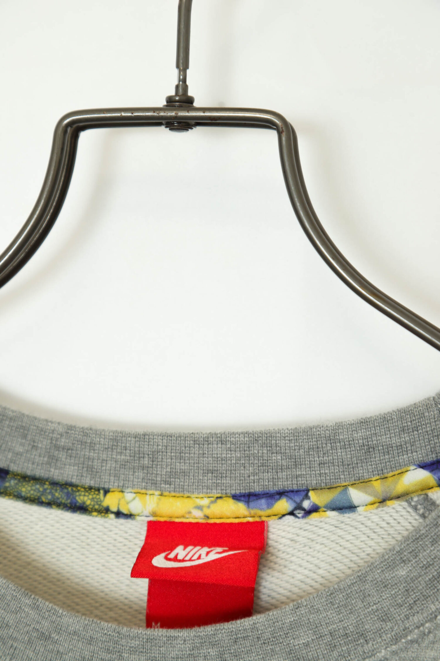 Alternative view of USED NIKE SWEAT SHIRT/M