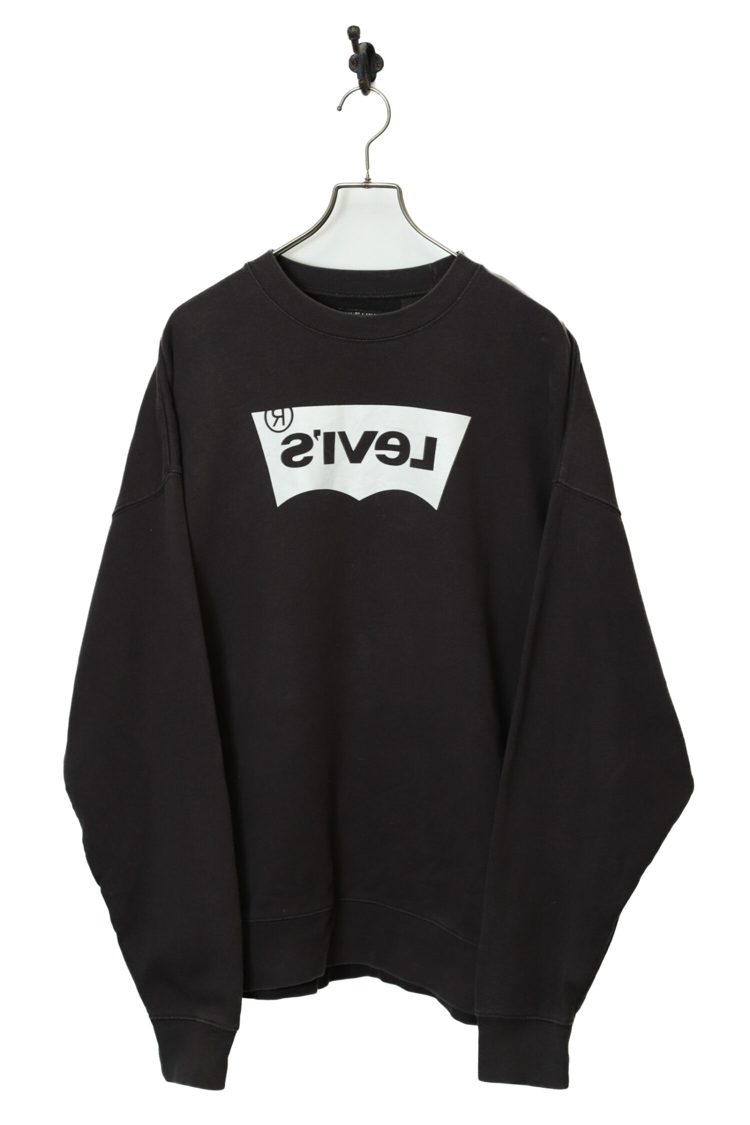 USED LEVIS SWEAT SHIRT/XL