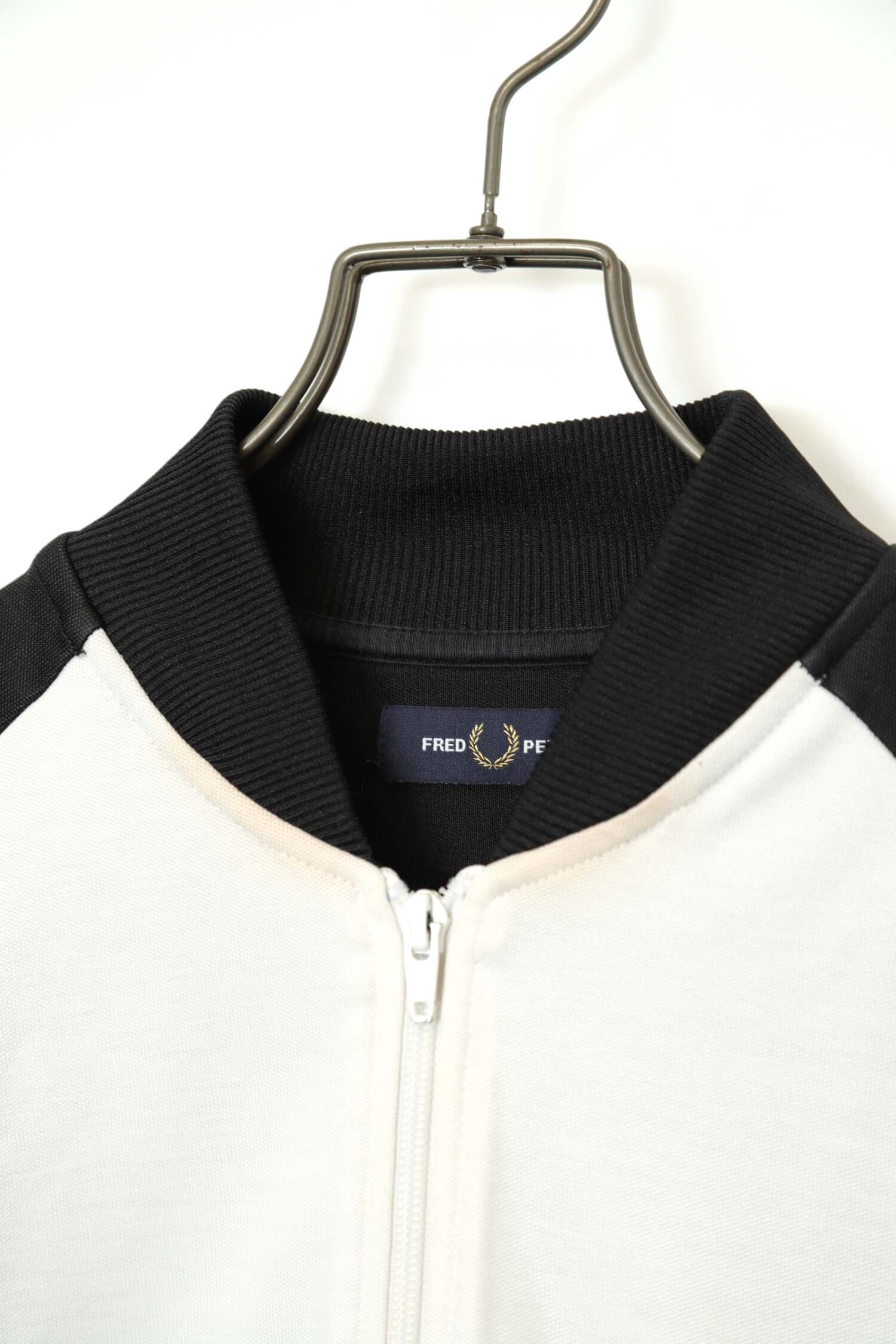 Alternative view of USED FRED PERRY TRACK JACKET/M