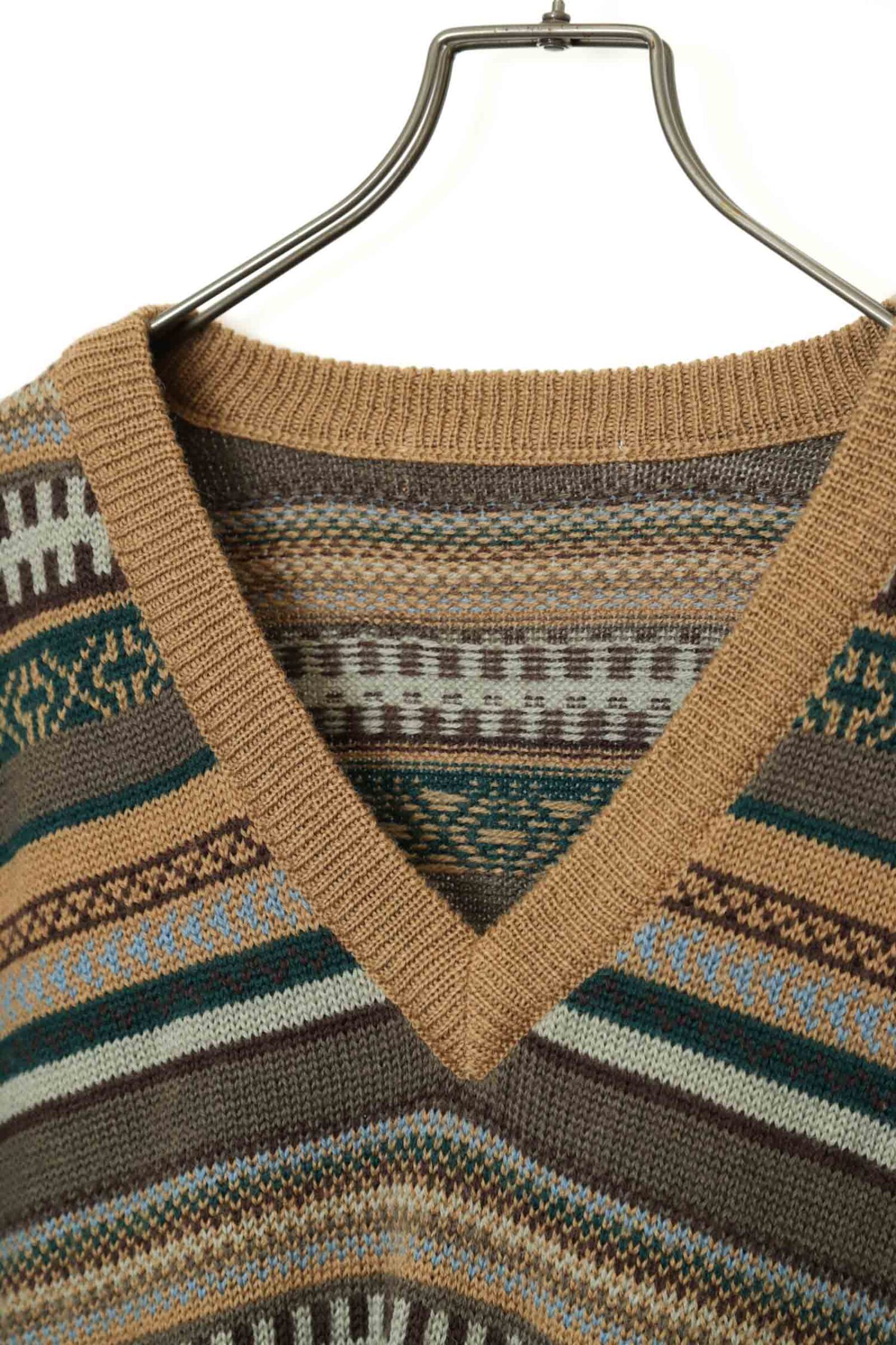 Alternative view of VINTAGE PATTERN V-NECK KNITED SWEATER/XL