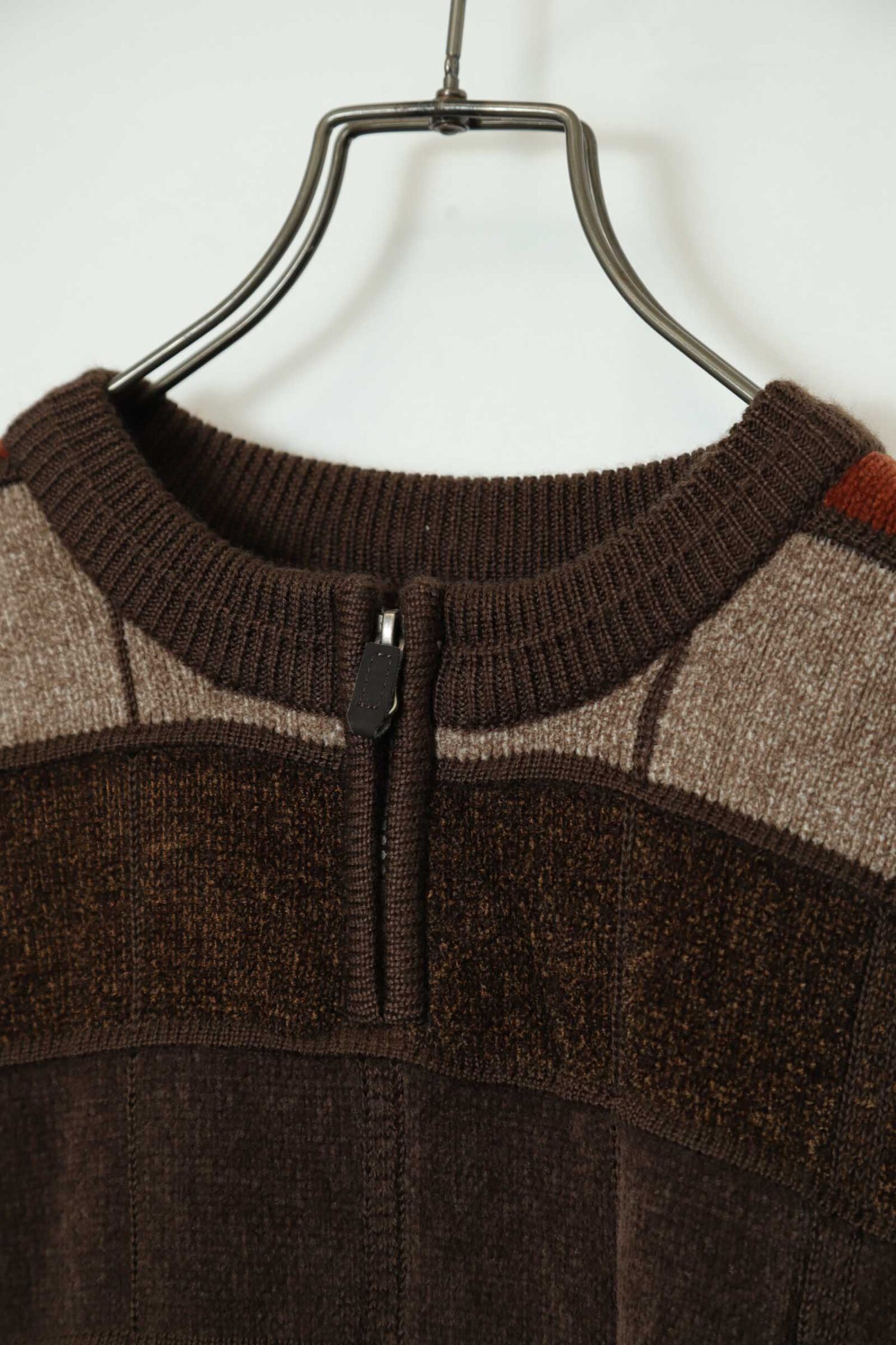 Alternative view of VINTAGE KNITTED PULL-OVER SWEATER/L