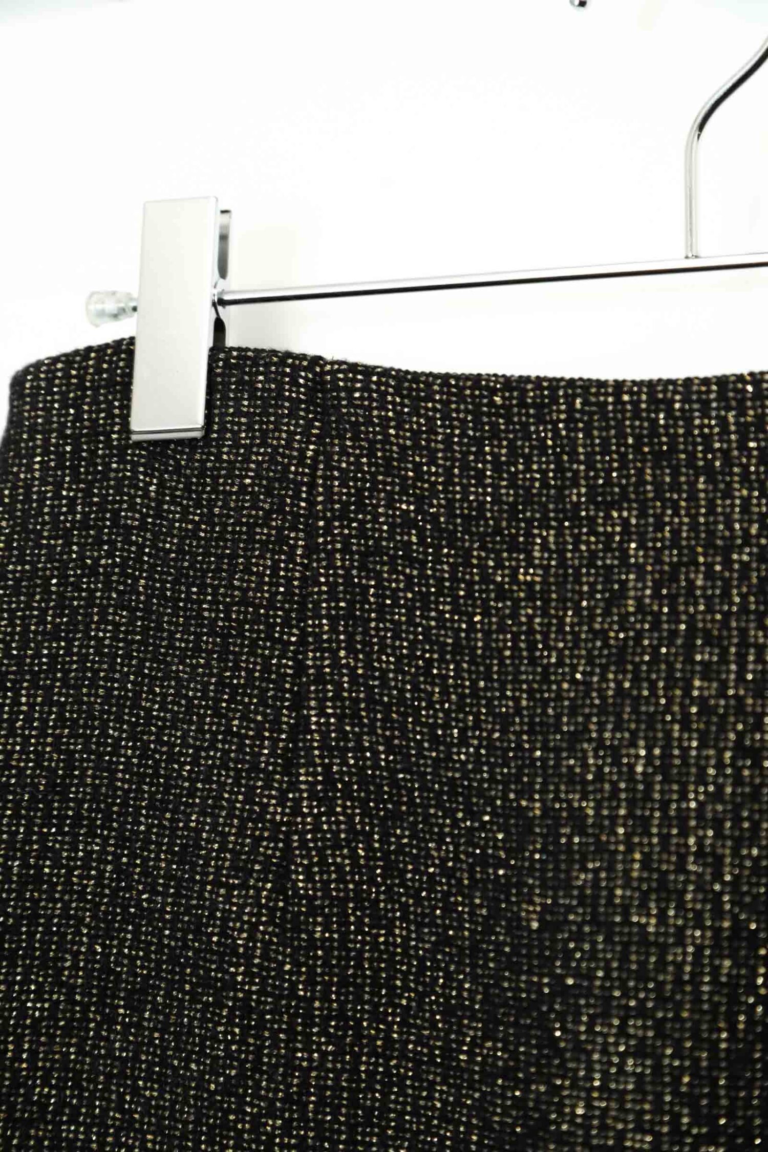 Alternative view of USED SKIRT/W66