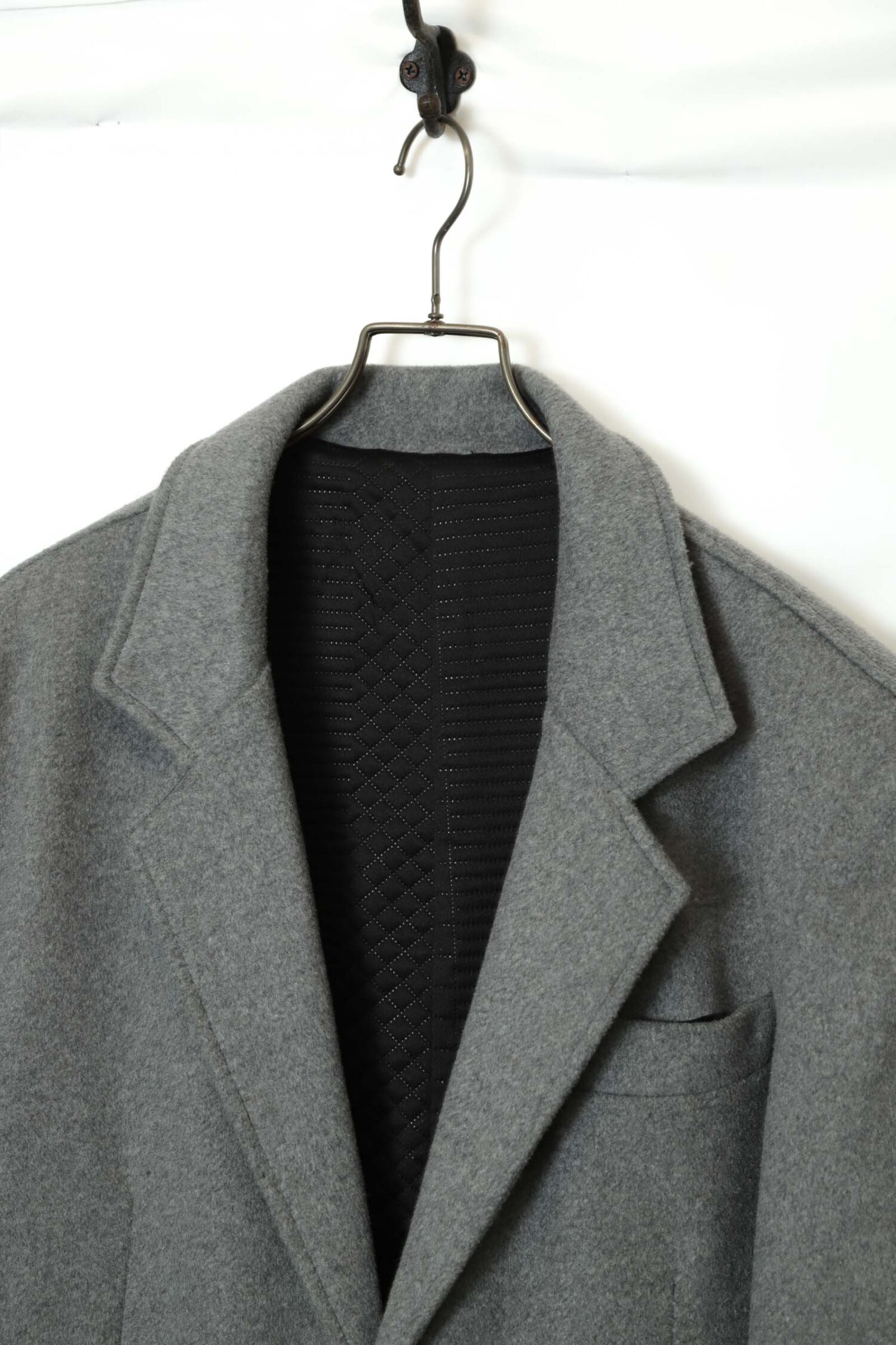 Alternative view of VINTAGE CHESTER COAT/L