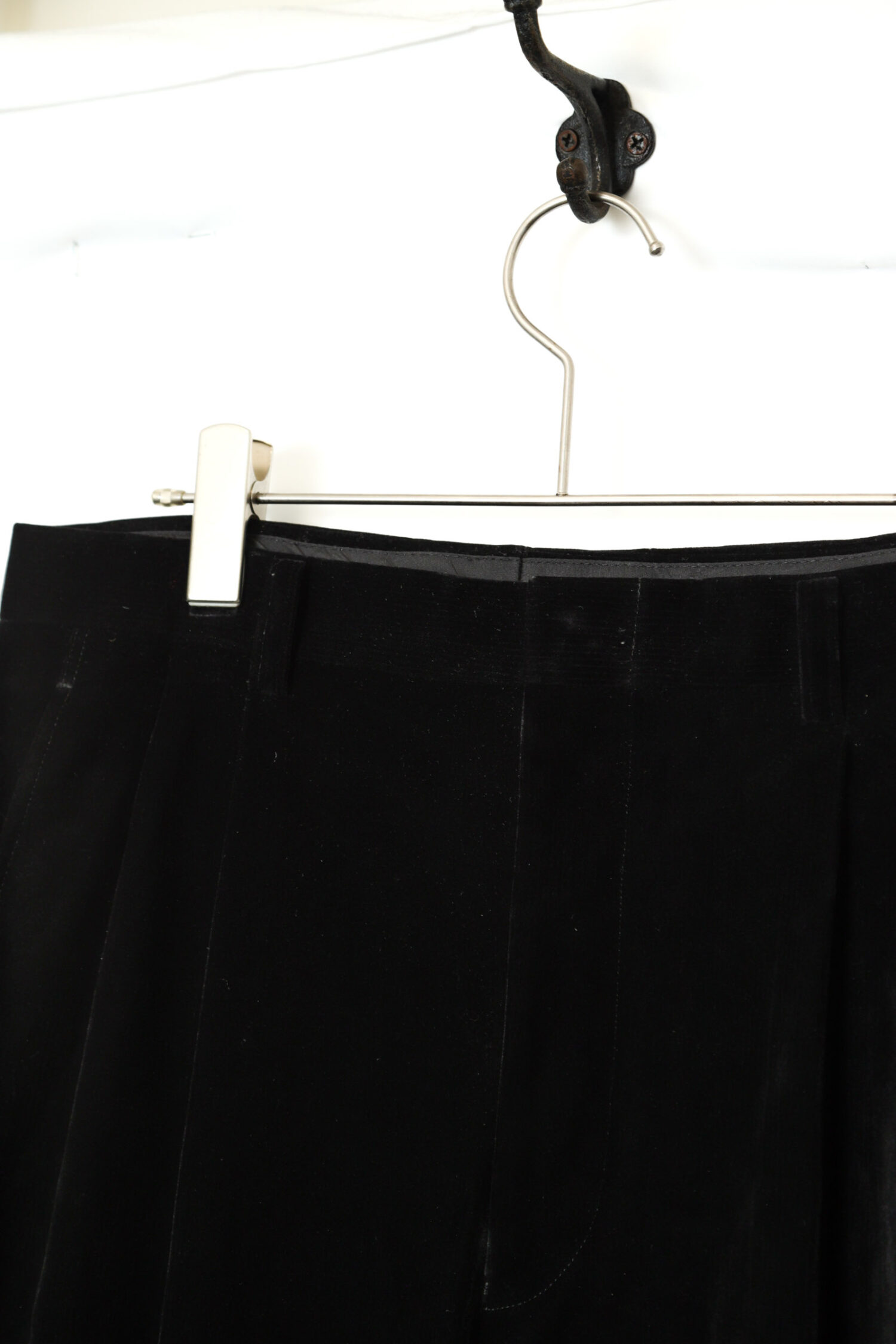 Alternative view of VINTAGE VELVET PLEATED DRESS PANTS/W80