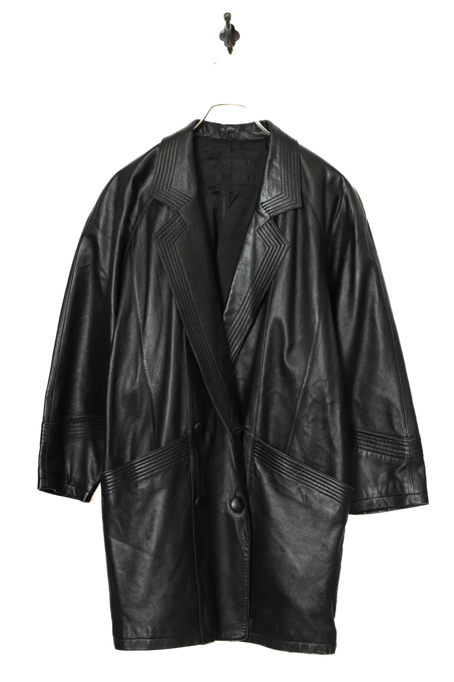 Eddie Bauer(エディーバウアー)の年代別タグの特徴まとめ！各デザイン