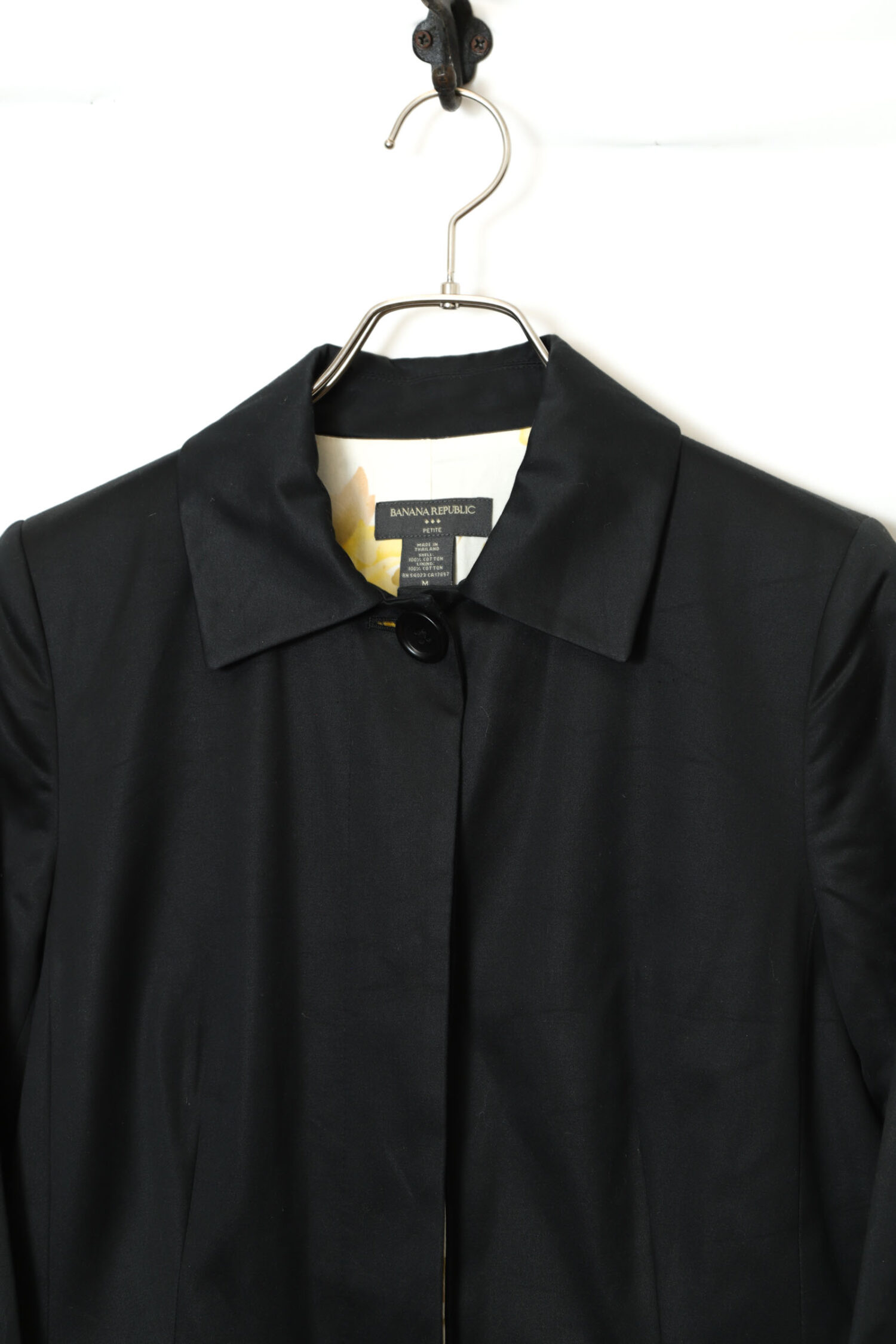 Alternative view of USED BANANA REPUBLIC CONVERTIBLE COLLAR COAT/S