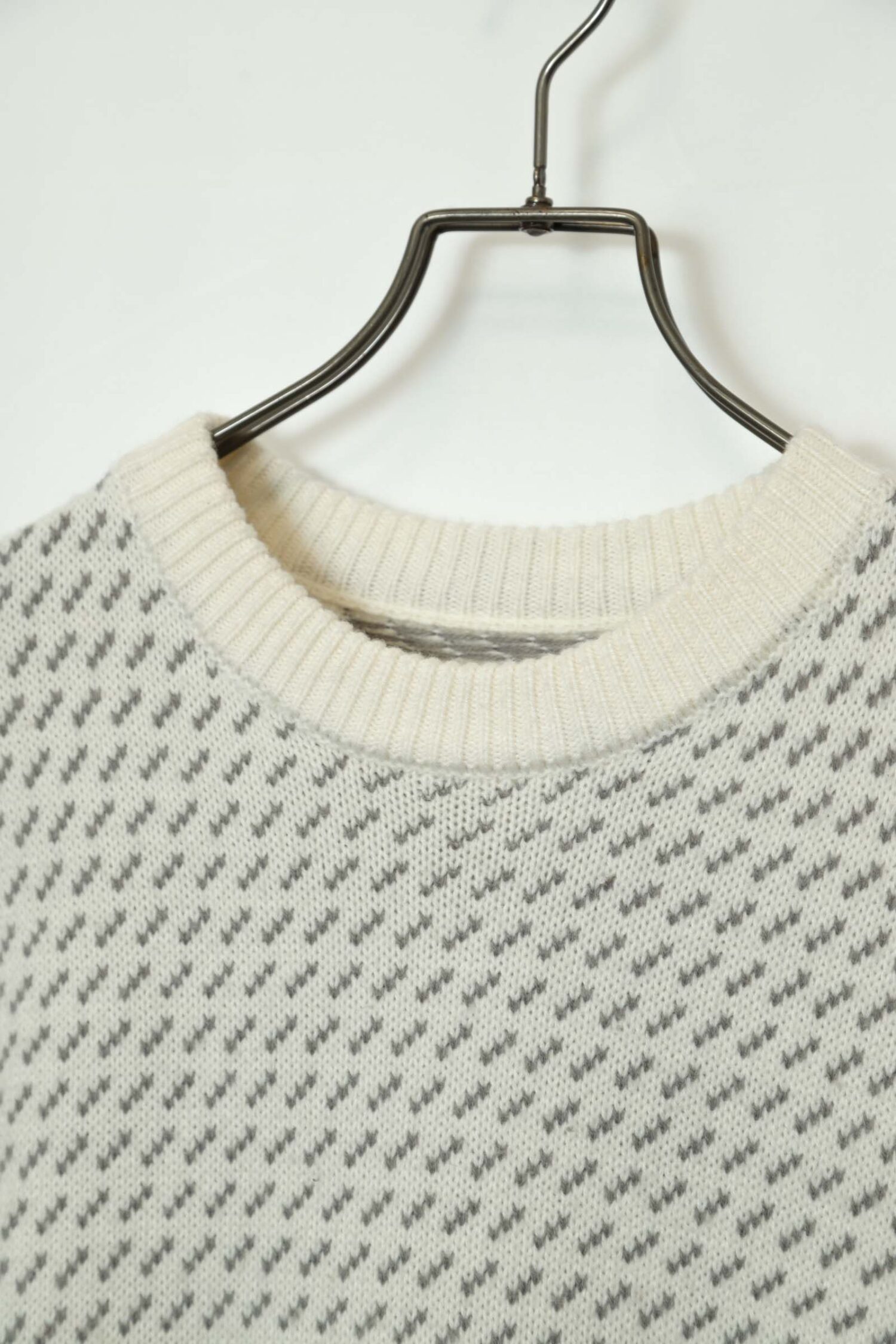 Alternative view of VINATGE PATTERN KNITED SWEATER/XL