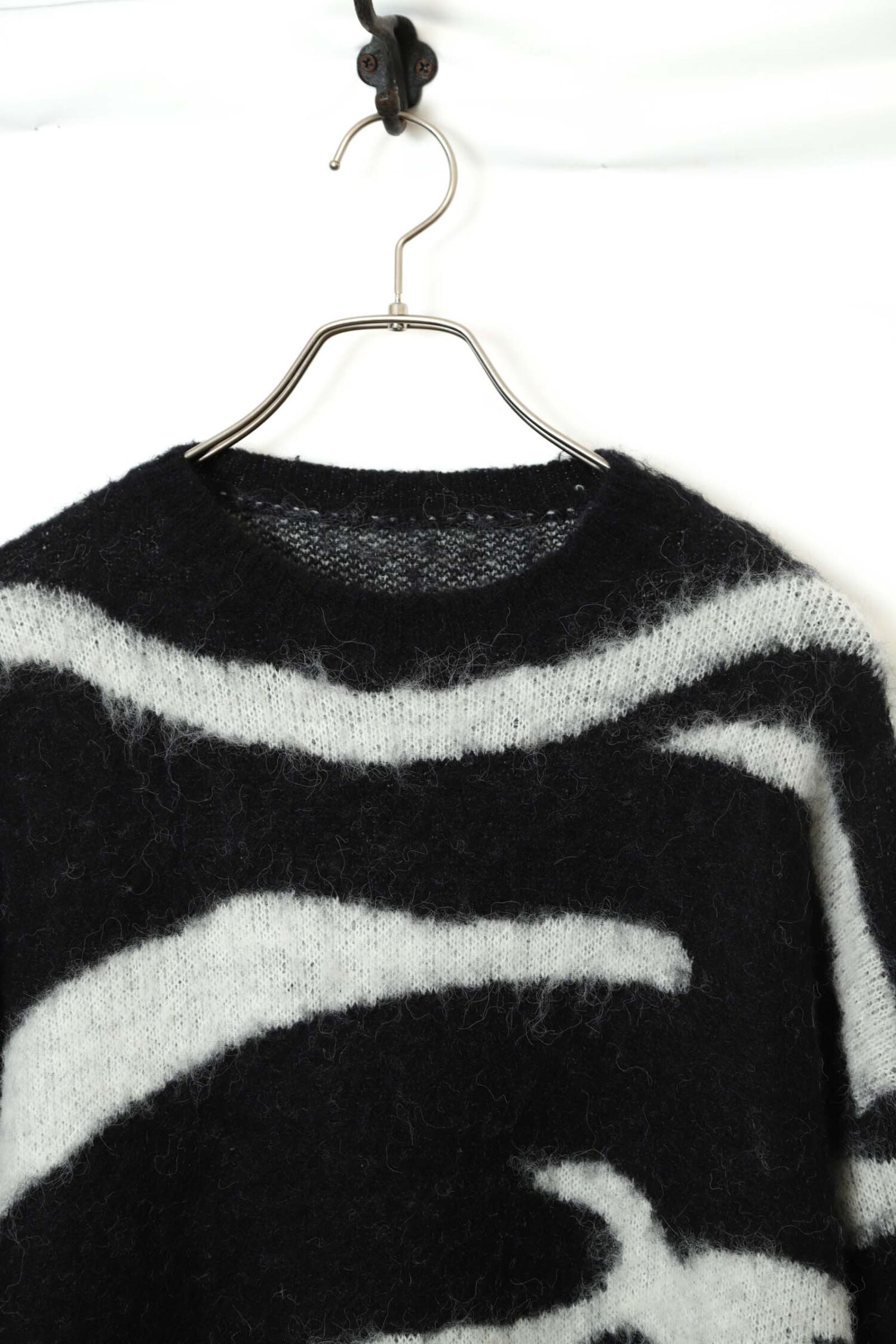 Alternative view of VINTAGE PATTERN KNITED SWEATER/L