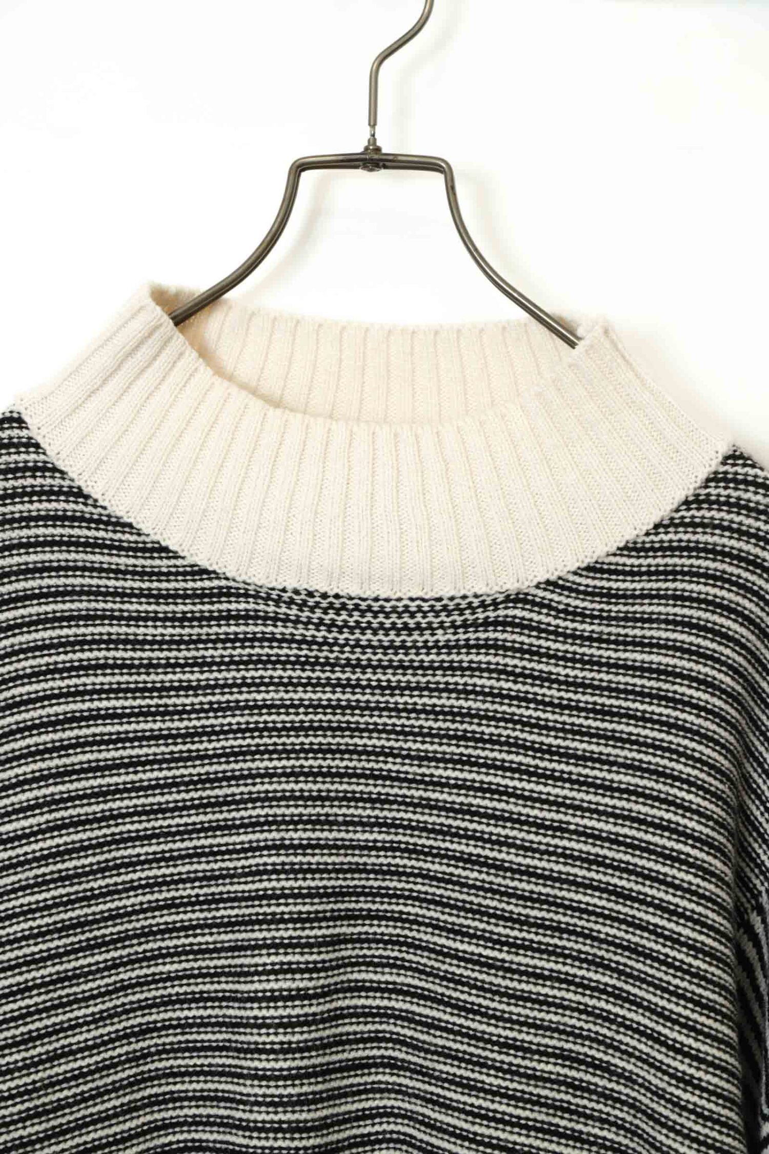 Alternative view of VINTAGE PATTERN KNITED SWEATER/XL