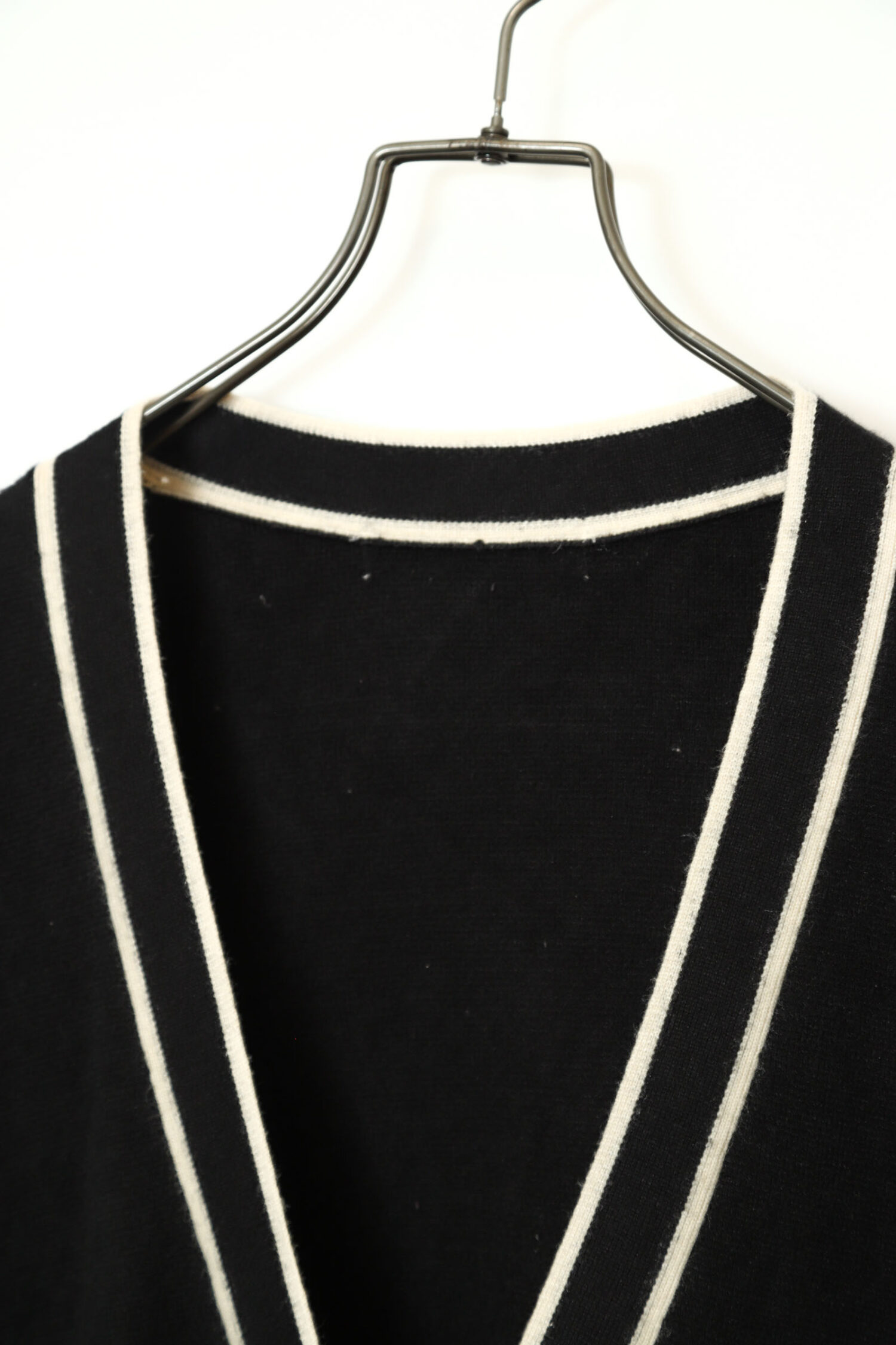 Alternative view of VINTAGE KNITTED CARDIGAN/XL