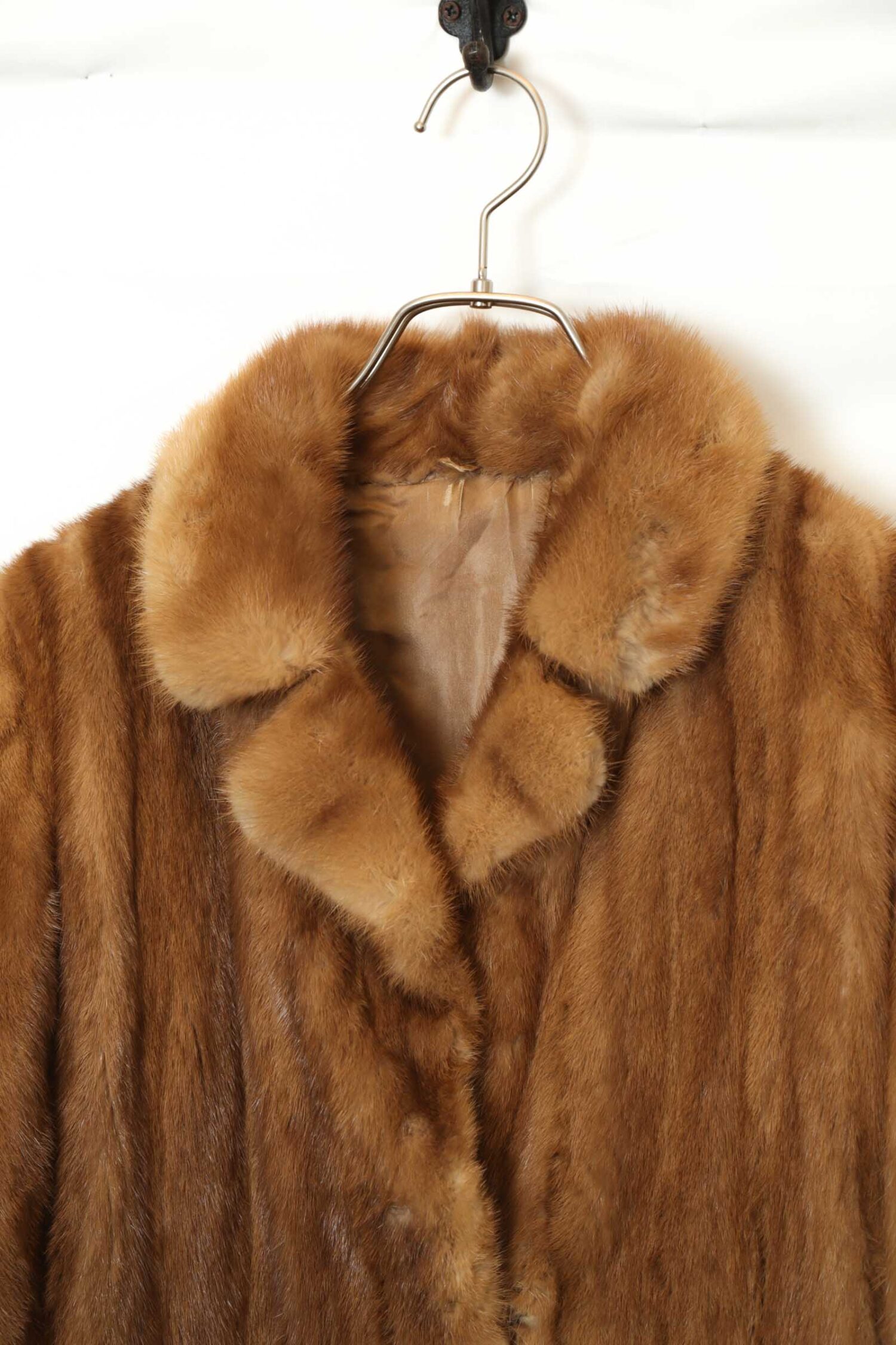 Alternative view of VINTAGE FUR COAT/M