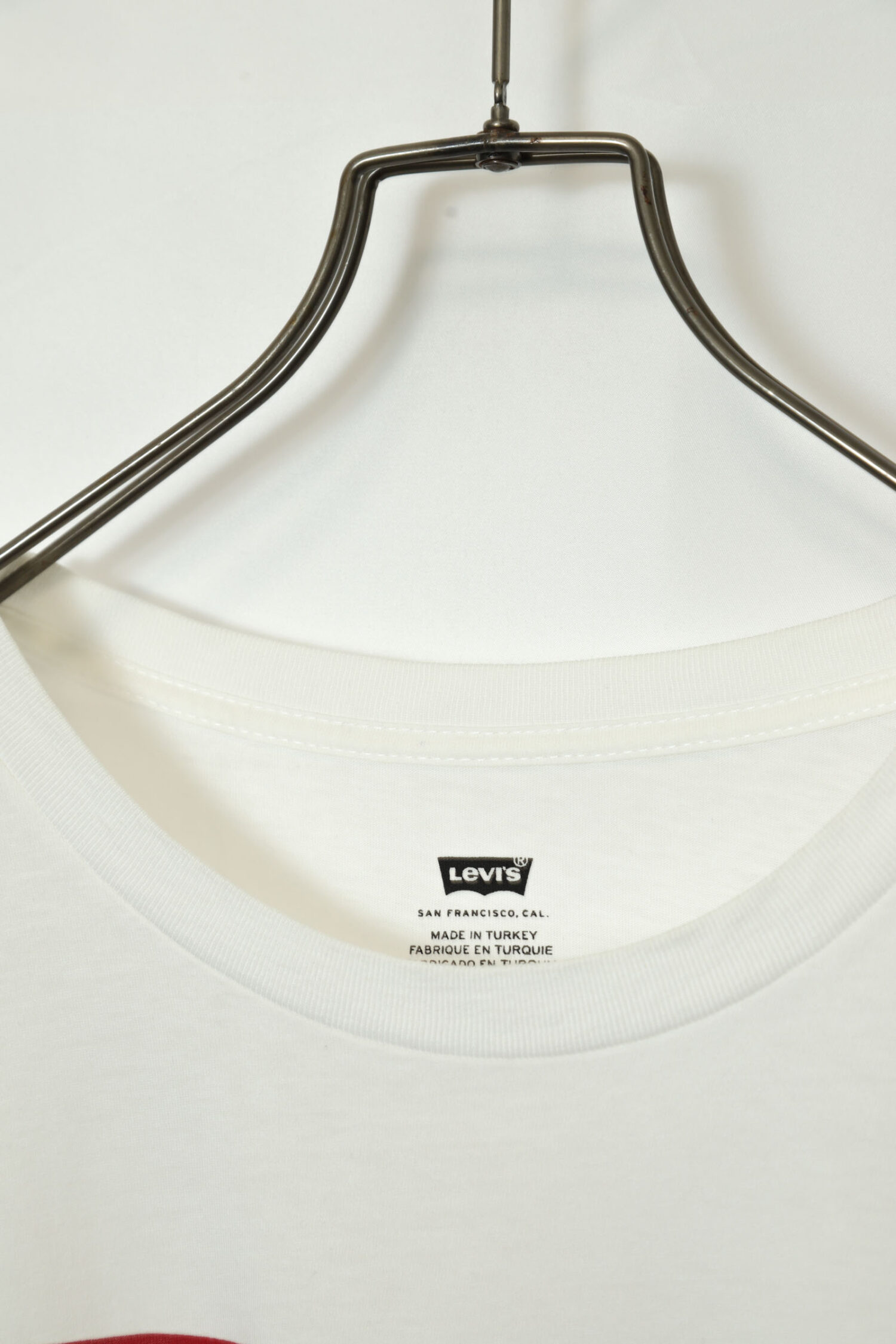Alternative view of USED LEVIS LONG SLEEVE T-SHIRT/L
