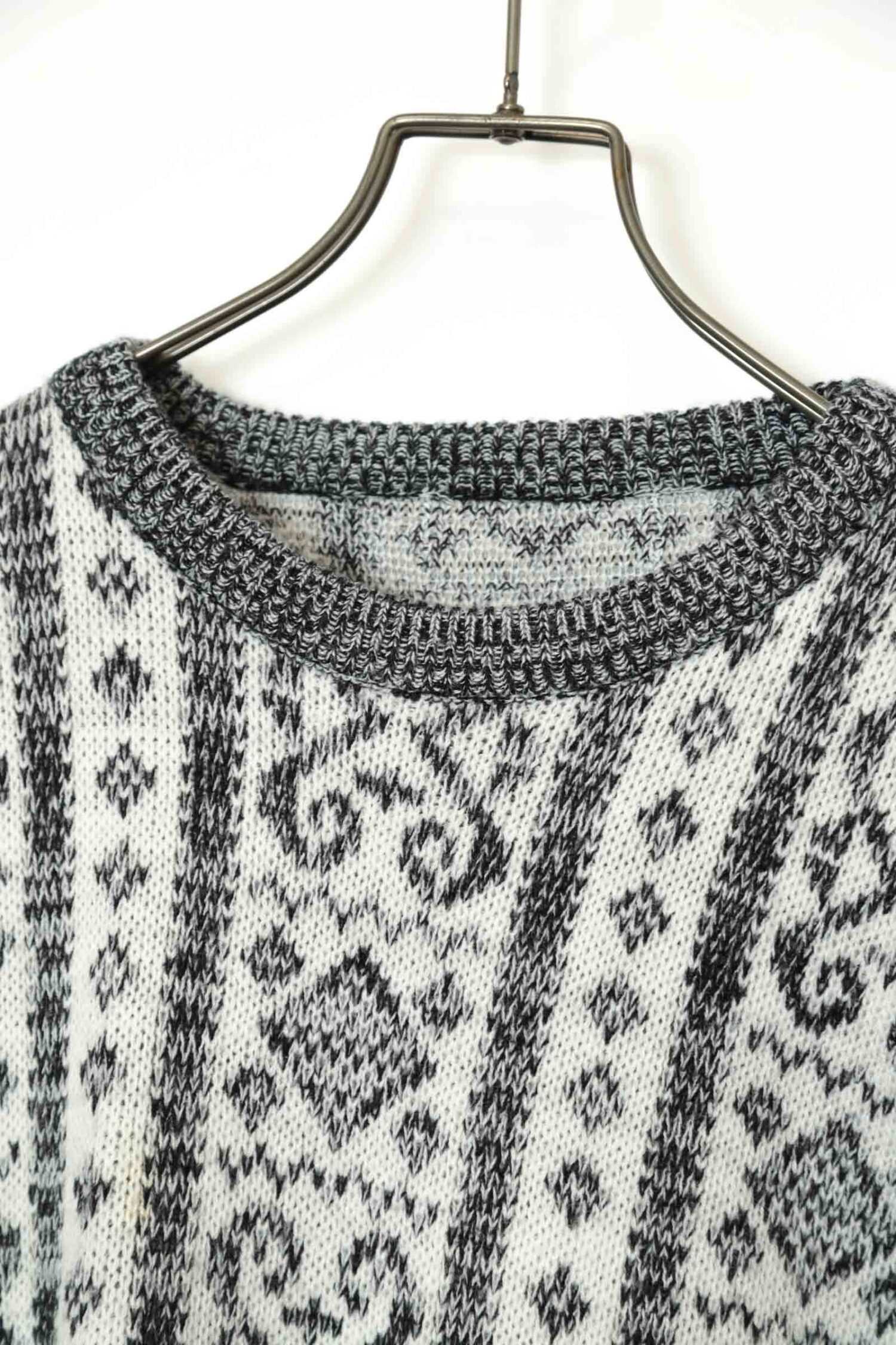 Alternative view of VINTAGE JAQUARD KNITED SWEATER/L