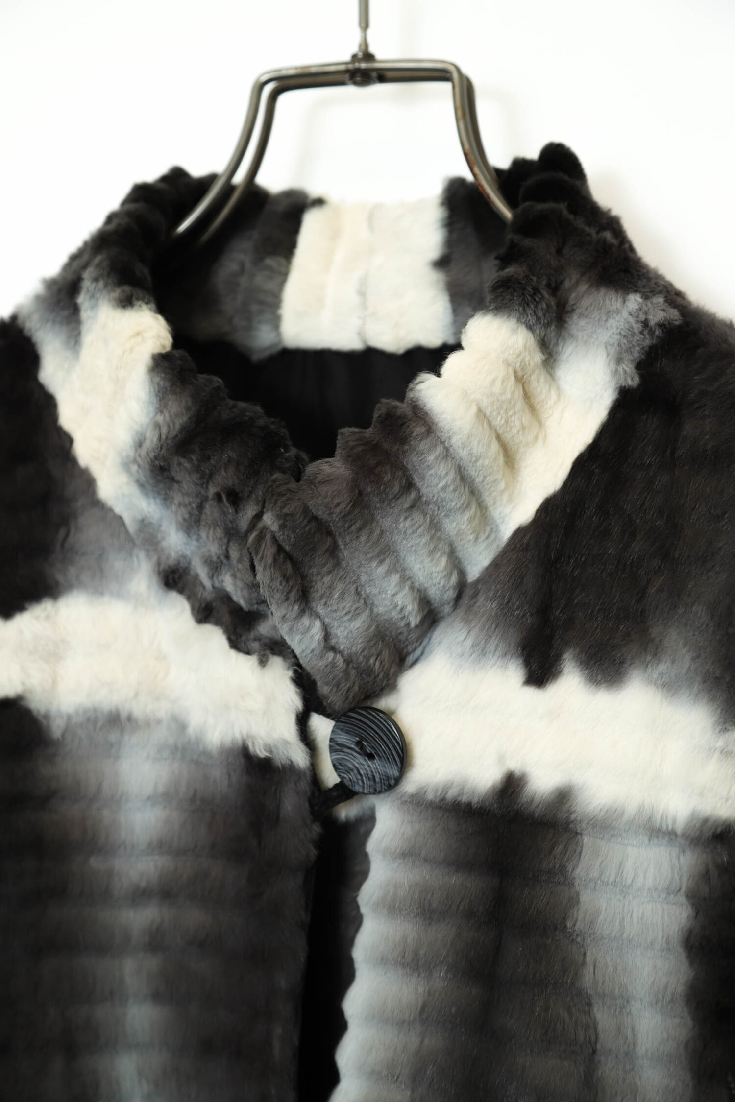 Alternative view of VINTAGE REAL FAR JACKET/L