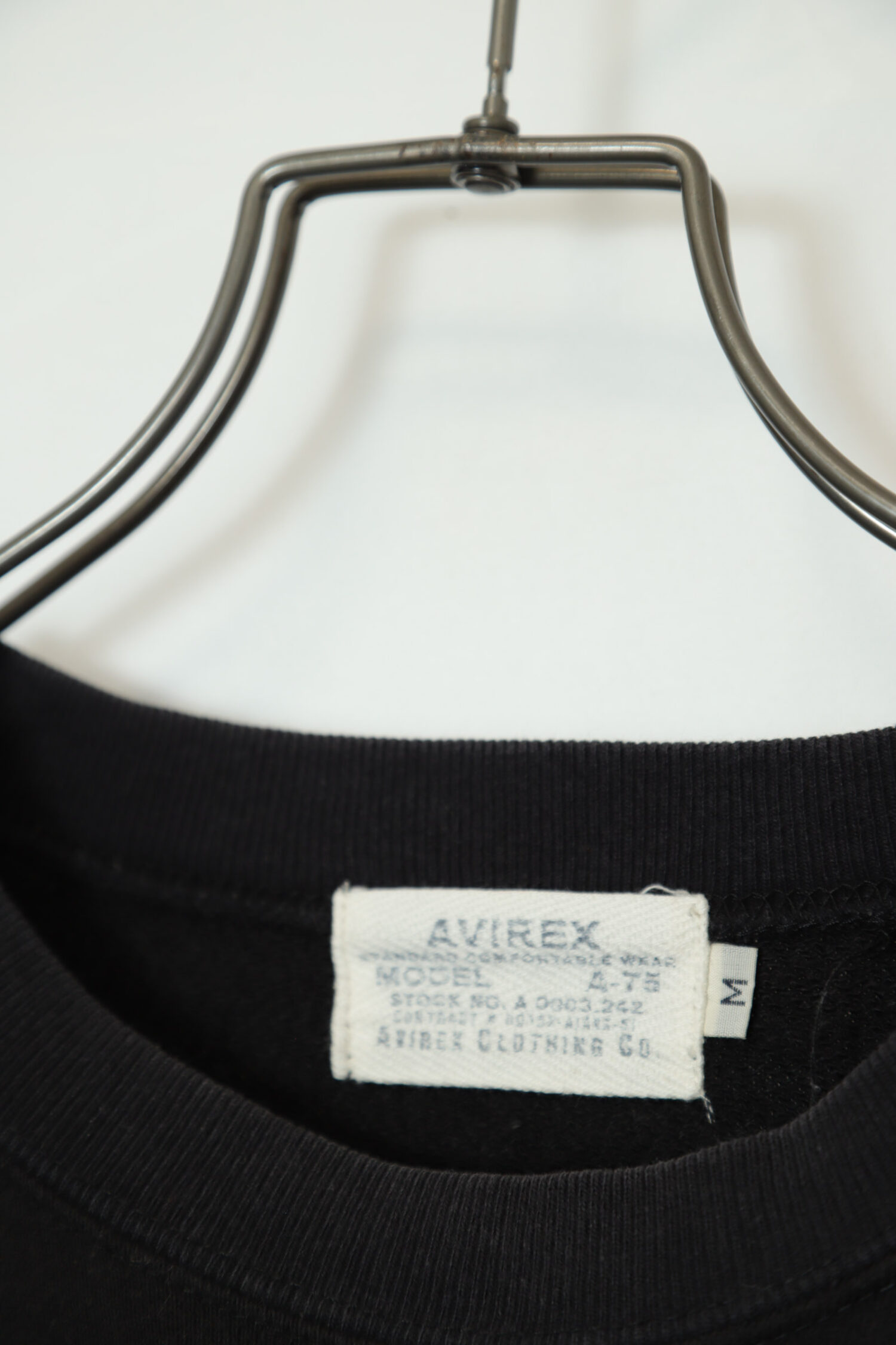 Alternative view of USED AVIREX SWEAT SHIRT/M