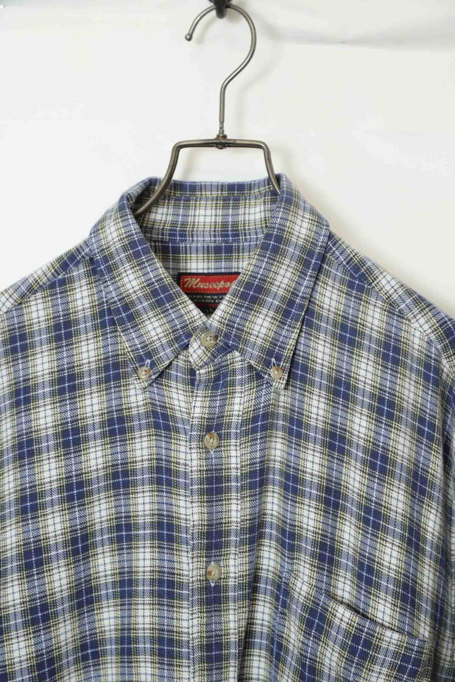 Alternative view of USED CHECK PATTERN SHIRT/L