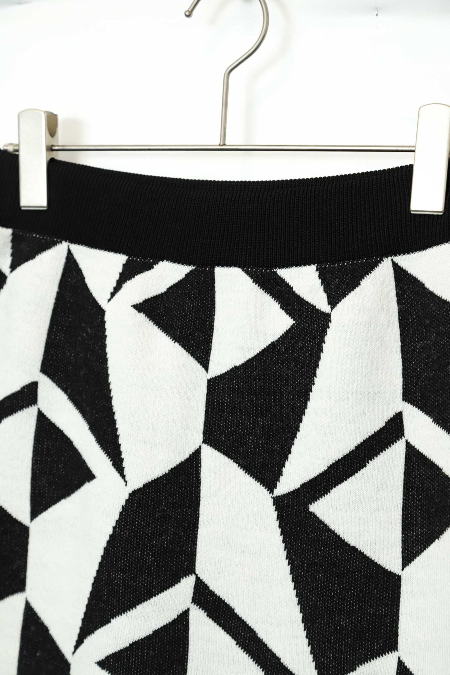 Alternative view of USED KNITTED SKIRT/W66-74
