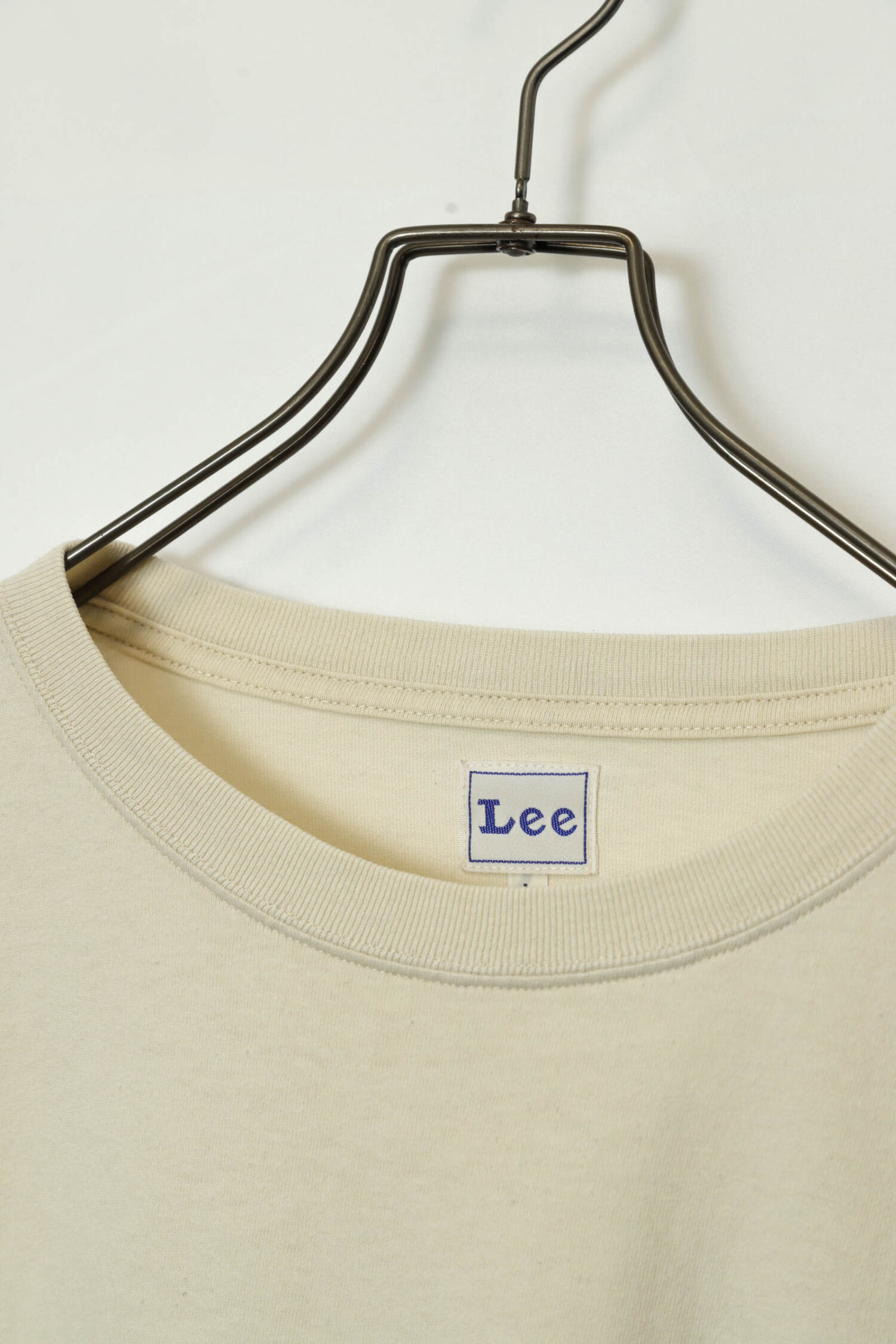 Alternative view of USED LEE LONG SLEEVE T-SHIRT/L