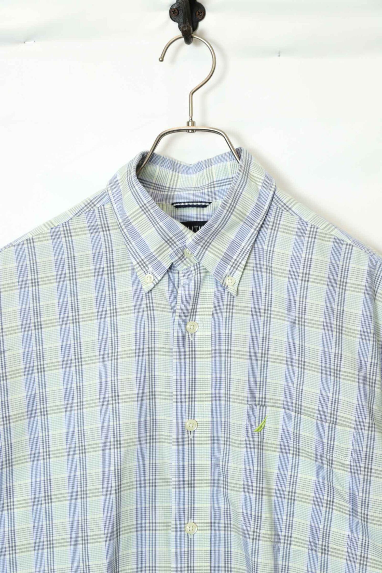 Alternative view of USED NAUTICA CHECK PATTERN SHIRT/L