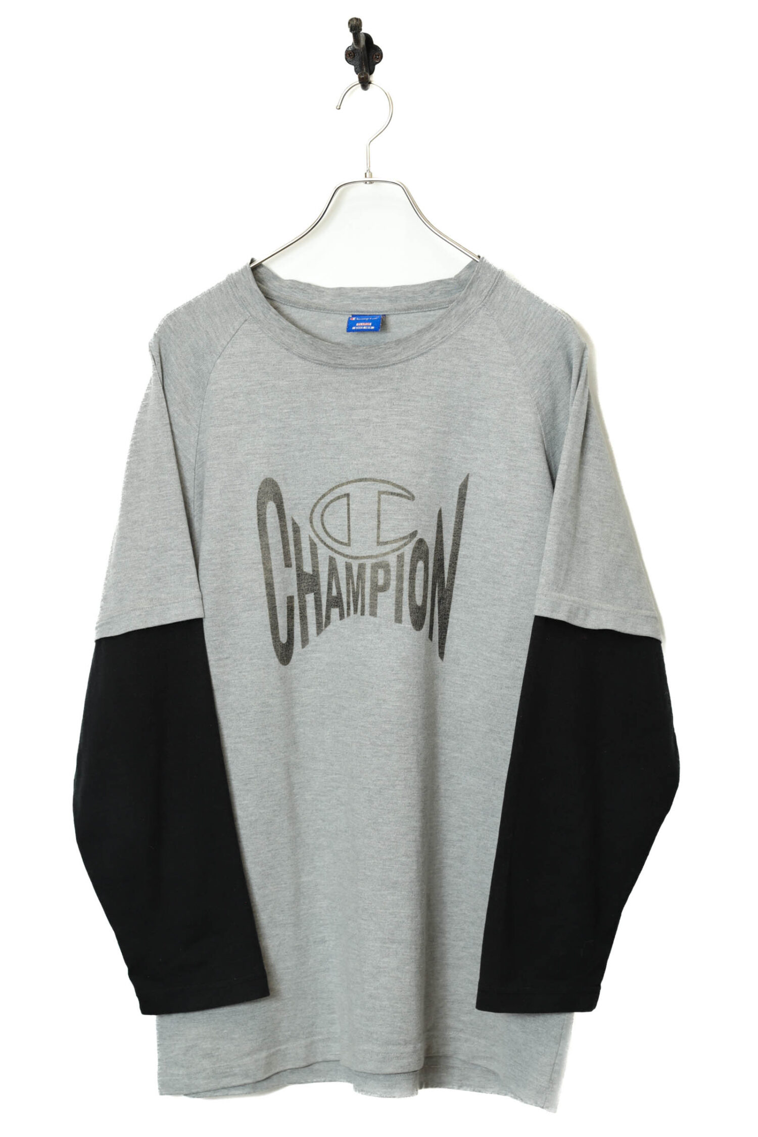 USED CHAMPION LONG SLEEVE T-SHIRT/XL