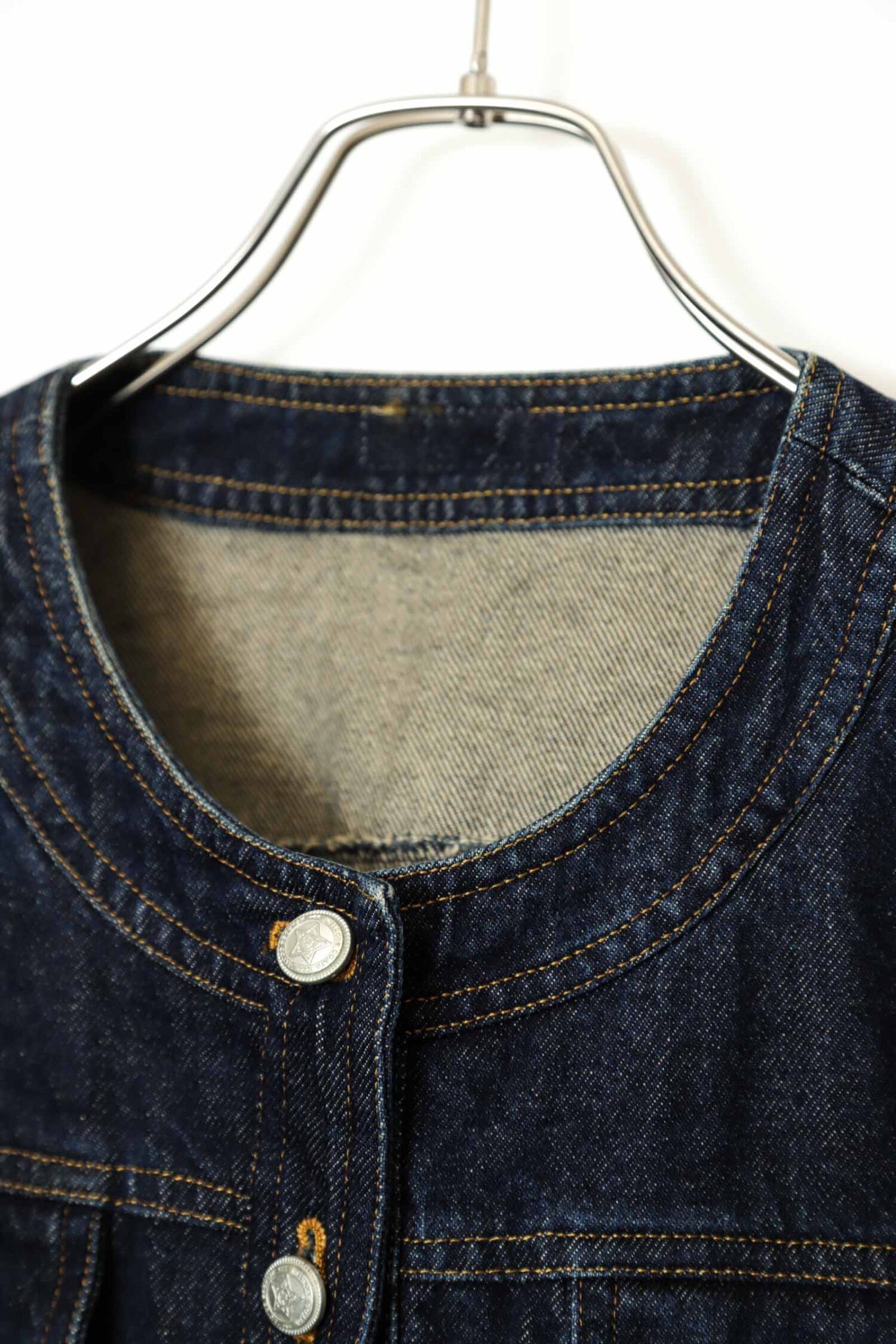 Alternative view of VINTAGE SHORT NO COLLAR DENIM JACKET/L
