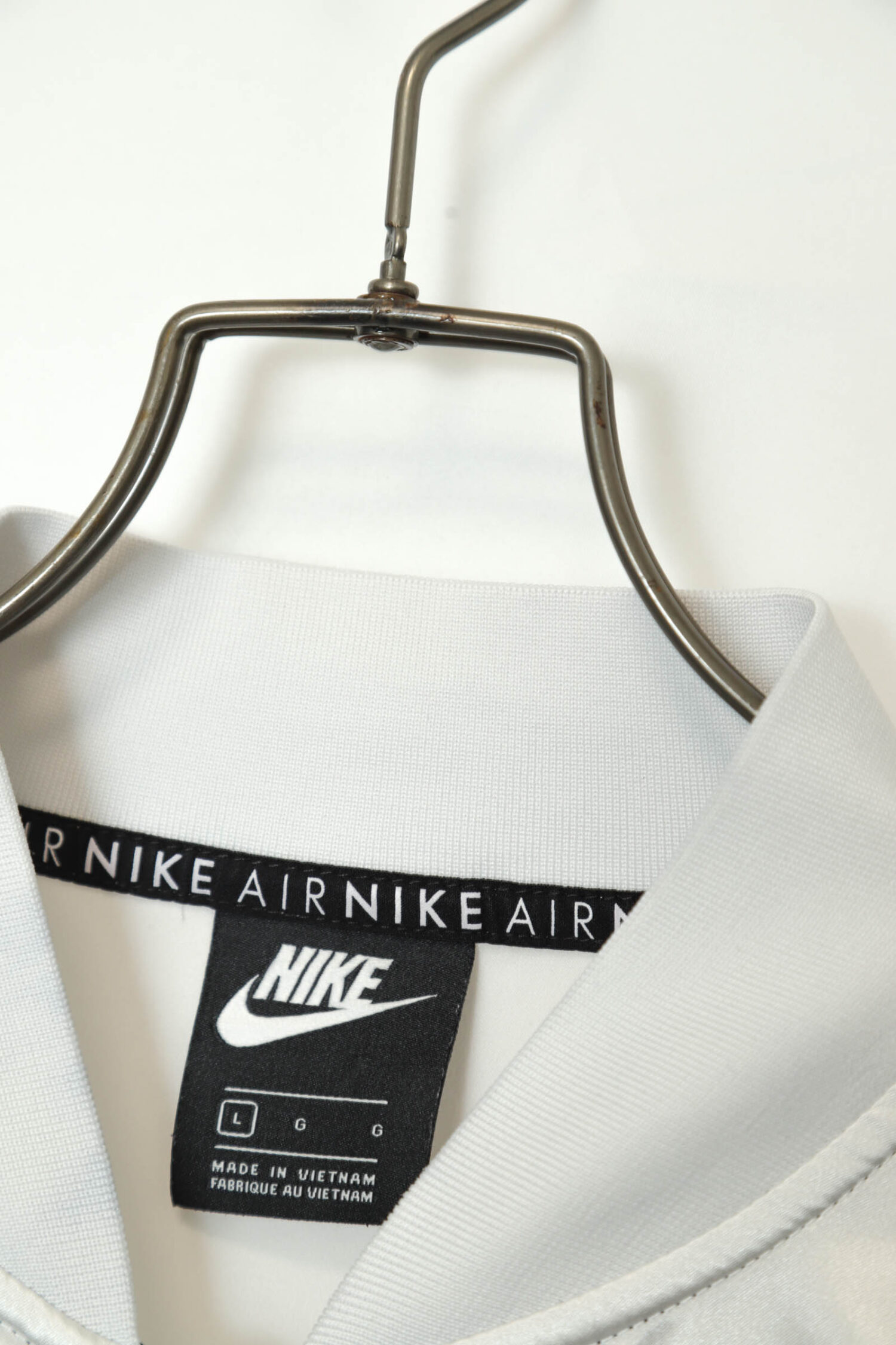 Alternative view of USED NIKE SHORT TRACK JACKET/L