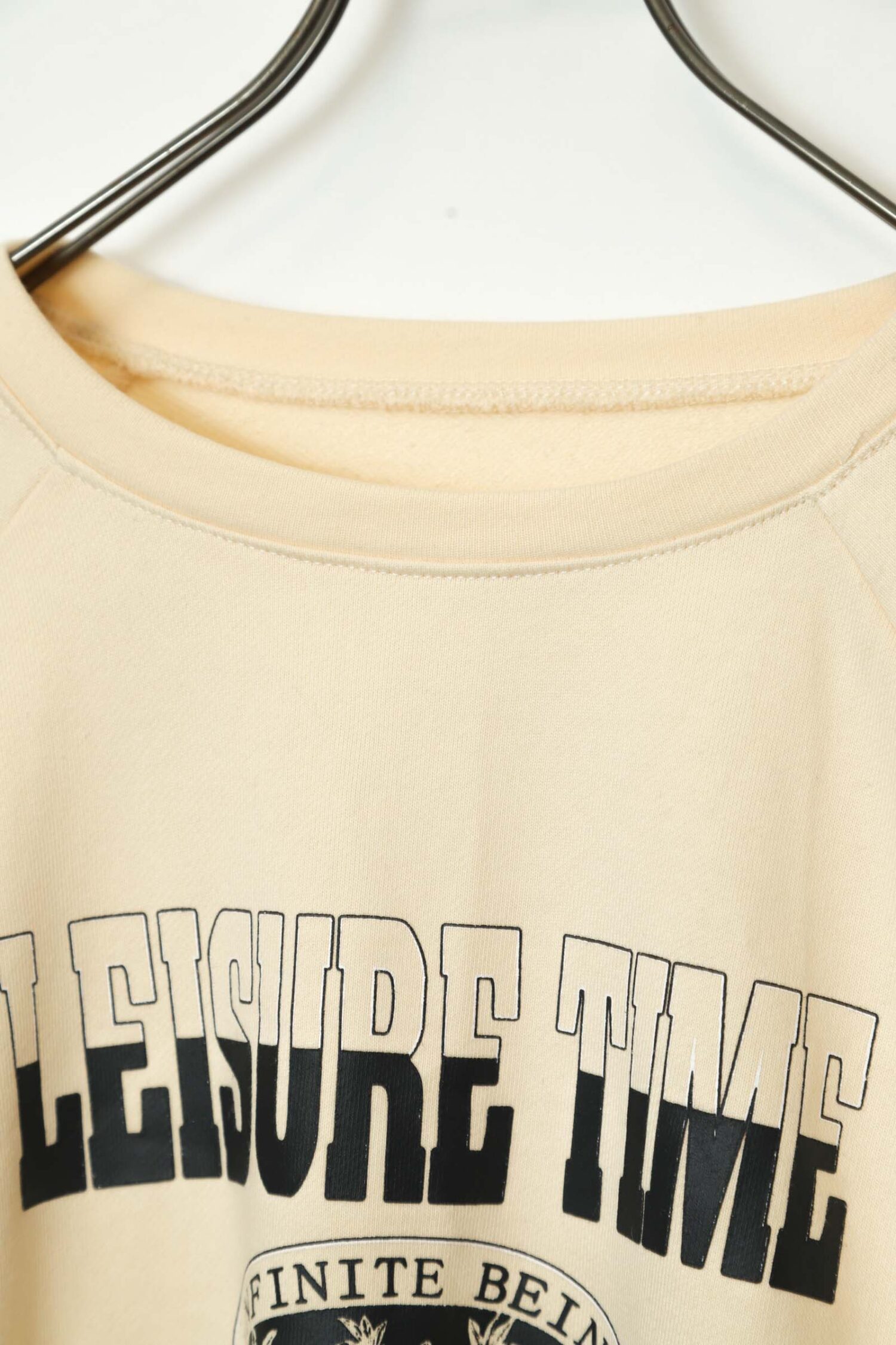 Alternative view of USED PRINTED SHORT SWEAT SHIRT/L