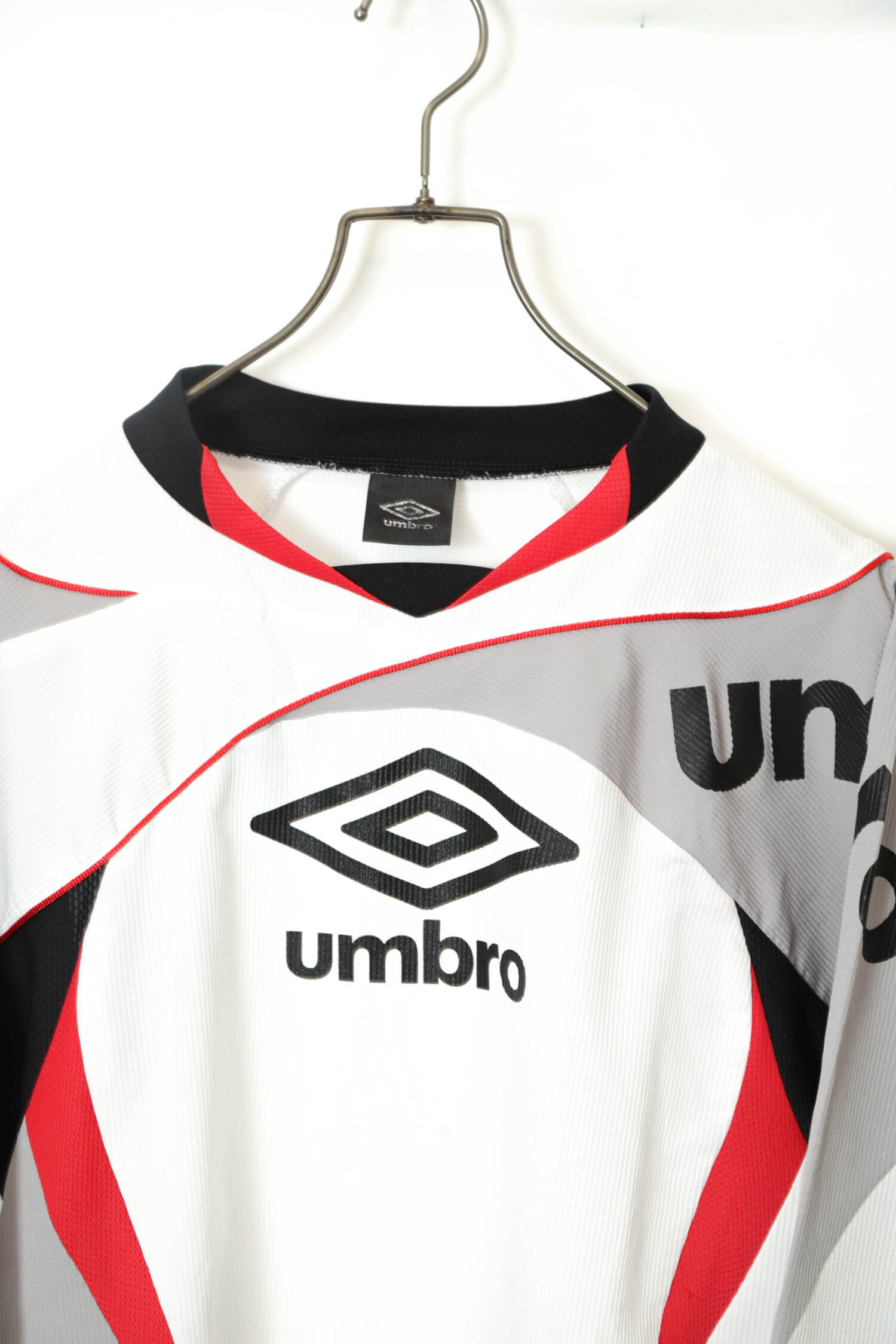 Alternative view of USED UMBRO PULL OVER SHIRT/M