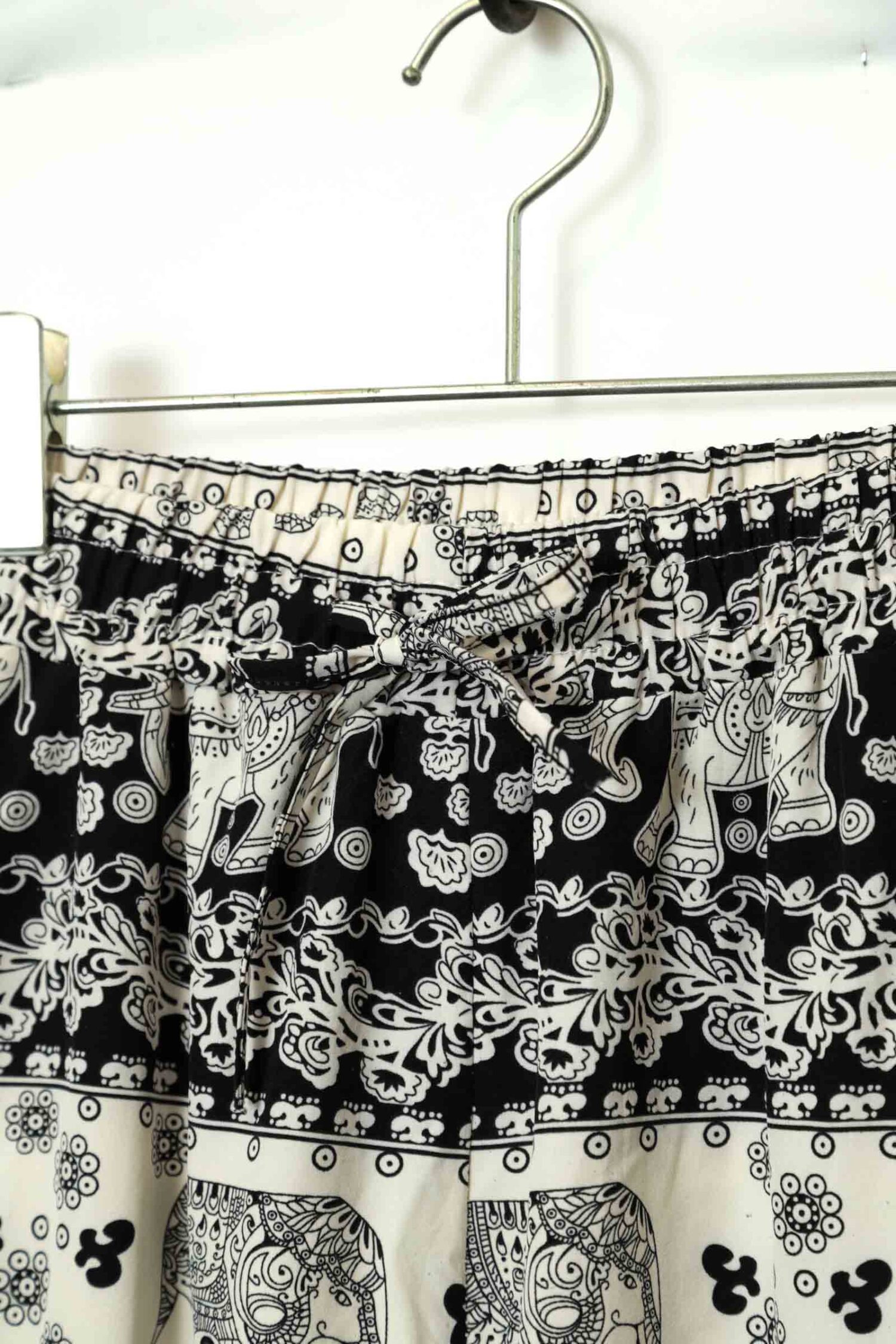 Alternative view of VINTAGE PRINTED EASY PANTS/W60-80