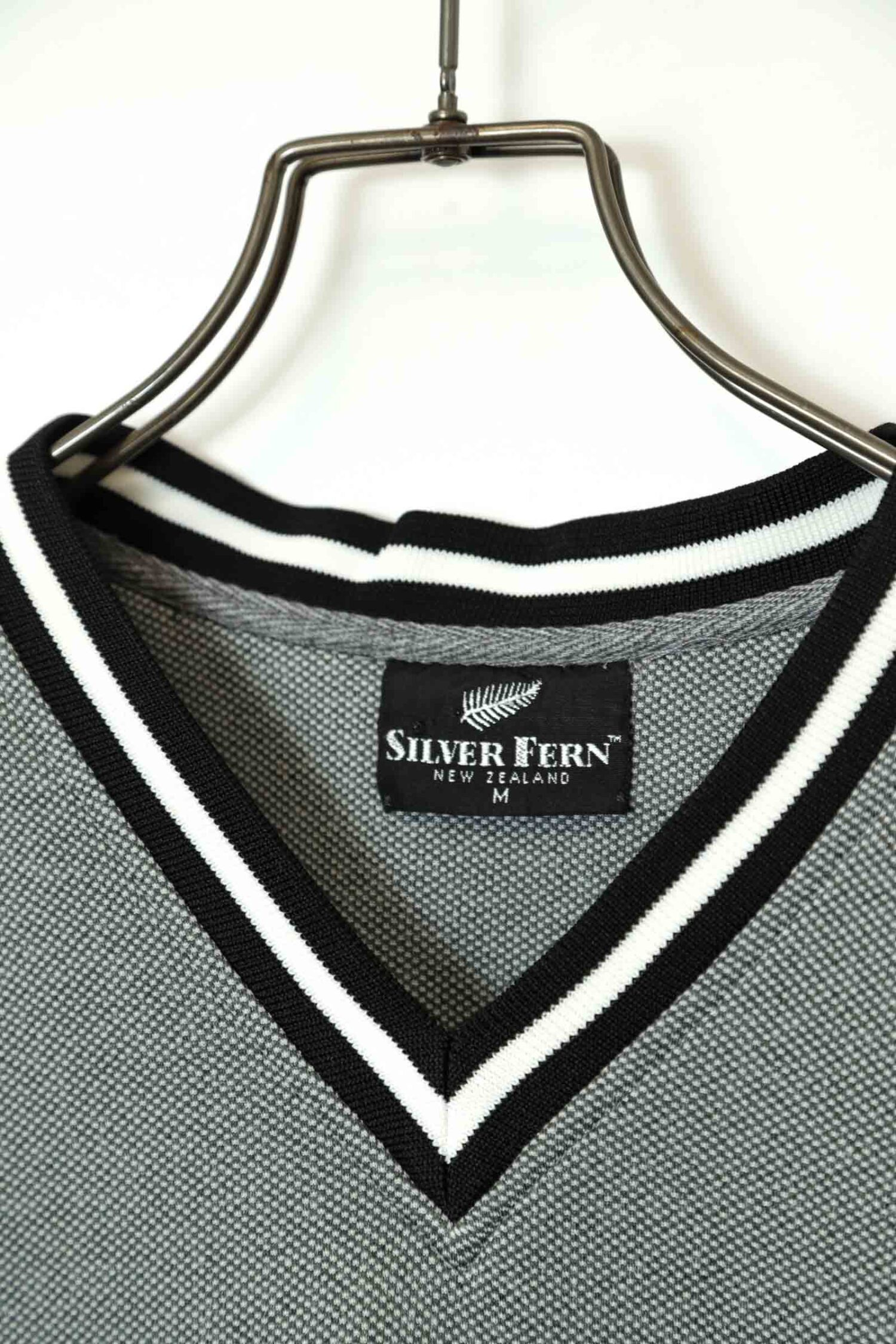 Alternative view of USED EMBROIDERY T-SHIRT/XL