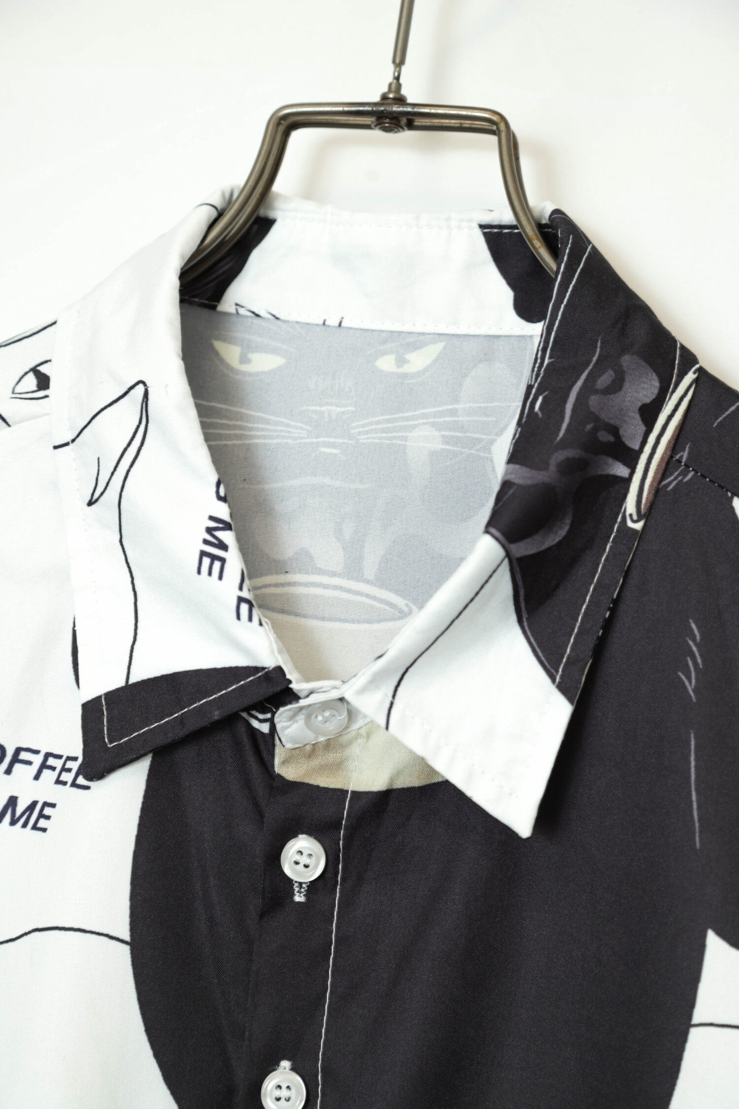 Alternative view of USED PRINTED SHIRT/XL