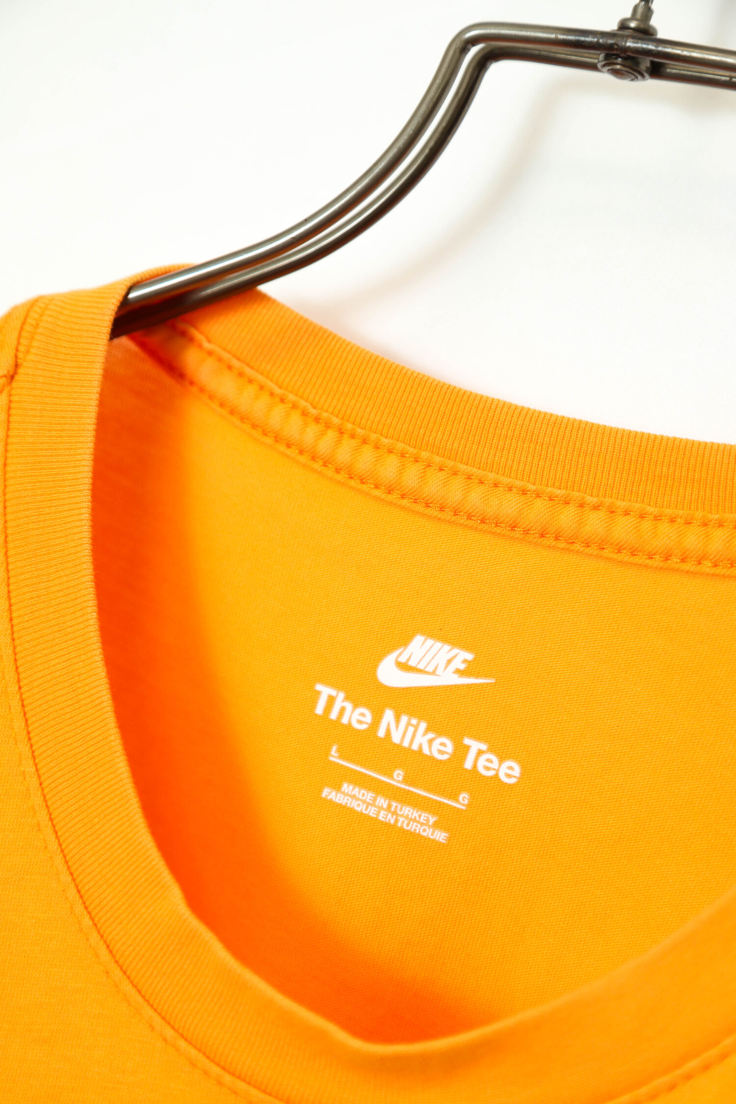 Alternative view of USED NIKE PRINTED T-SHIRT/L