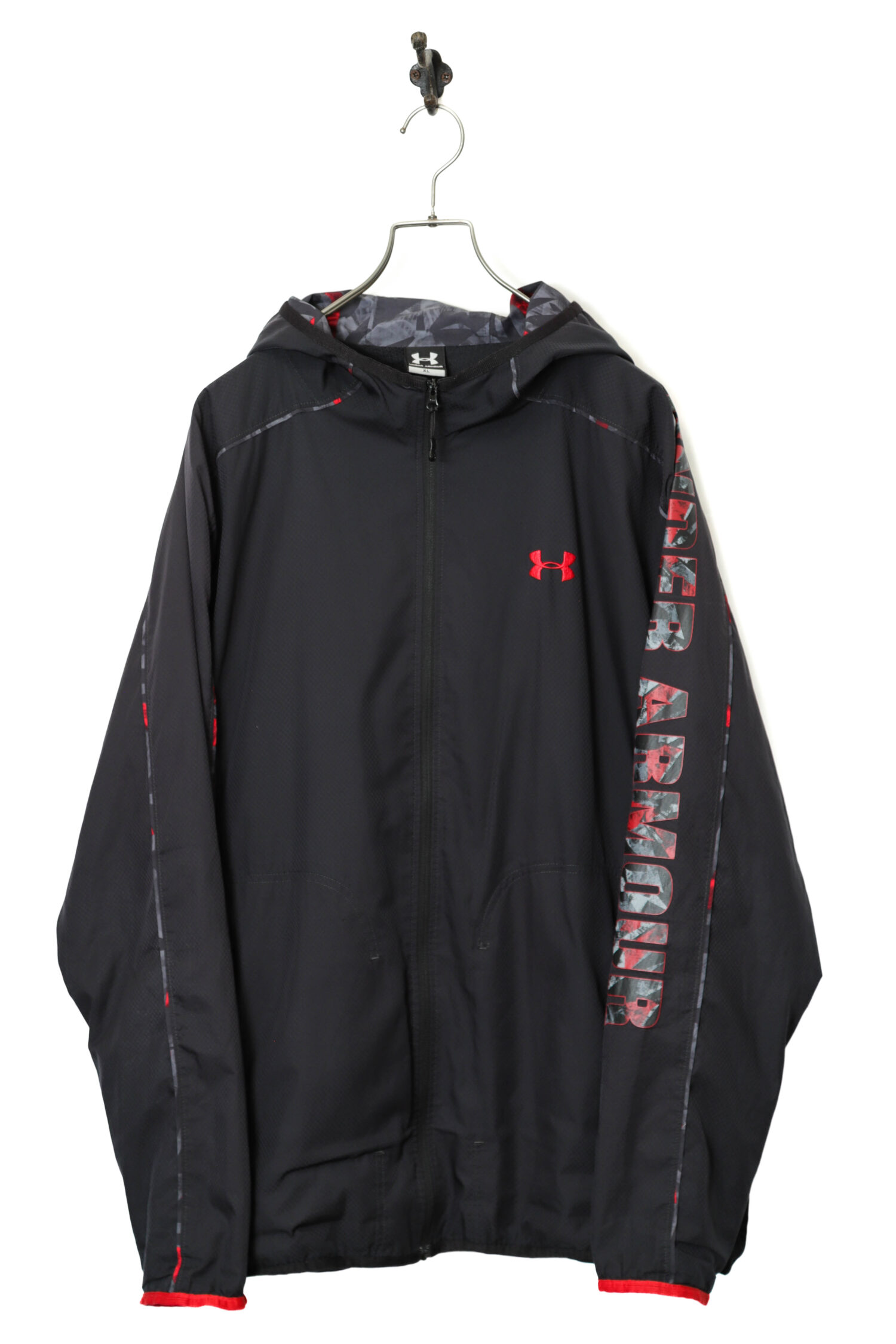 USED UNDER ARMOUR TRACK JACKET/XL