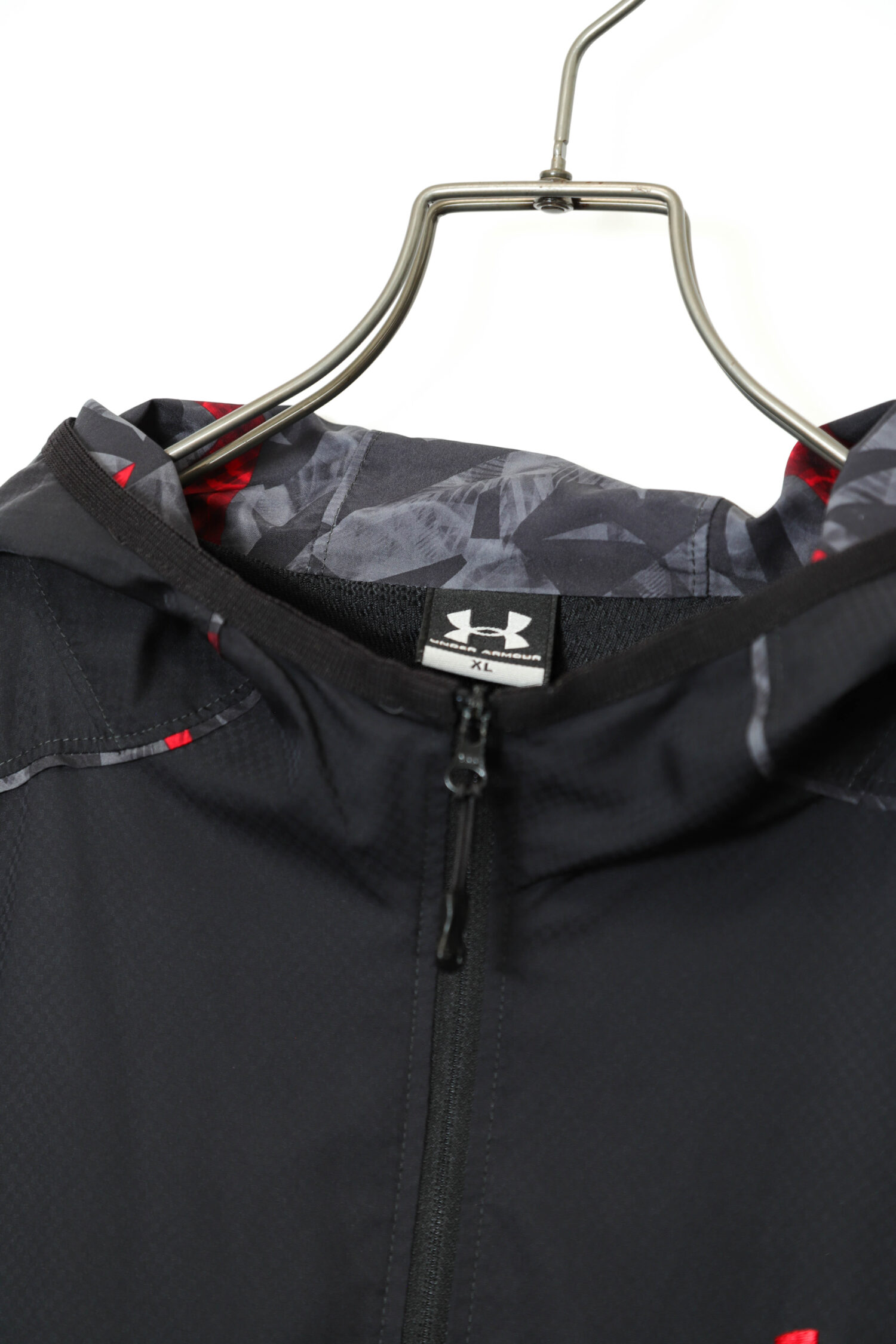 Alternative view of USED UNDER ARMOUR TRACK JACKET/XL
