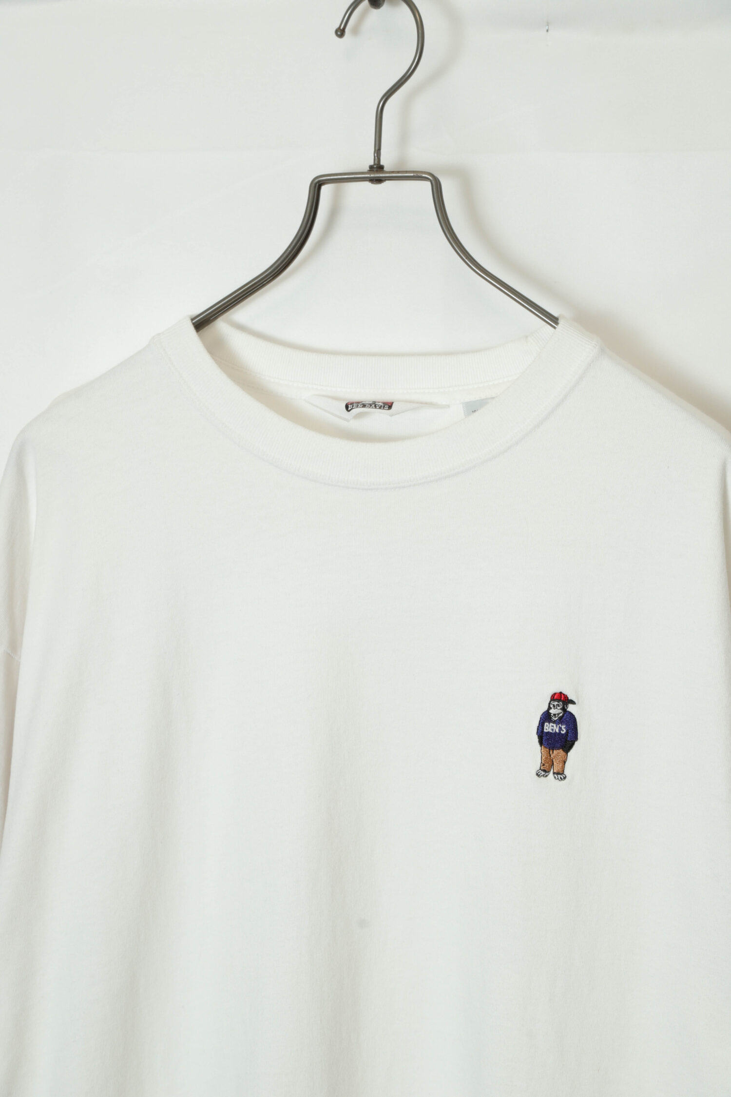 Alternative view of USED BEN DAVIS T-SHIRT/M